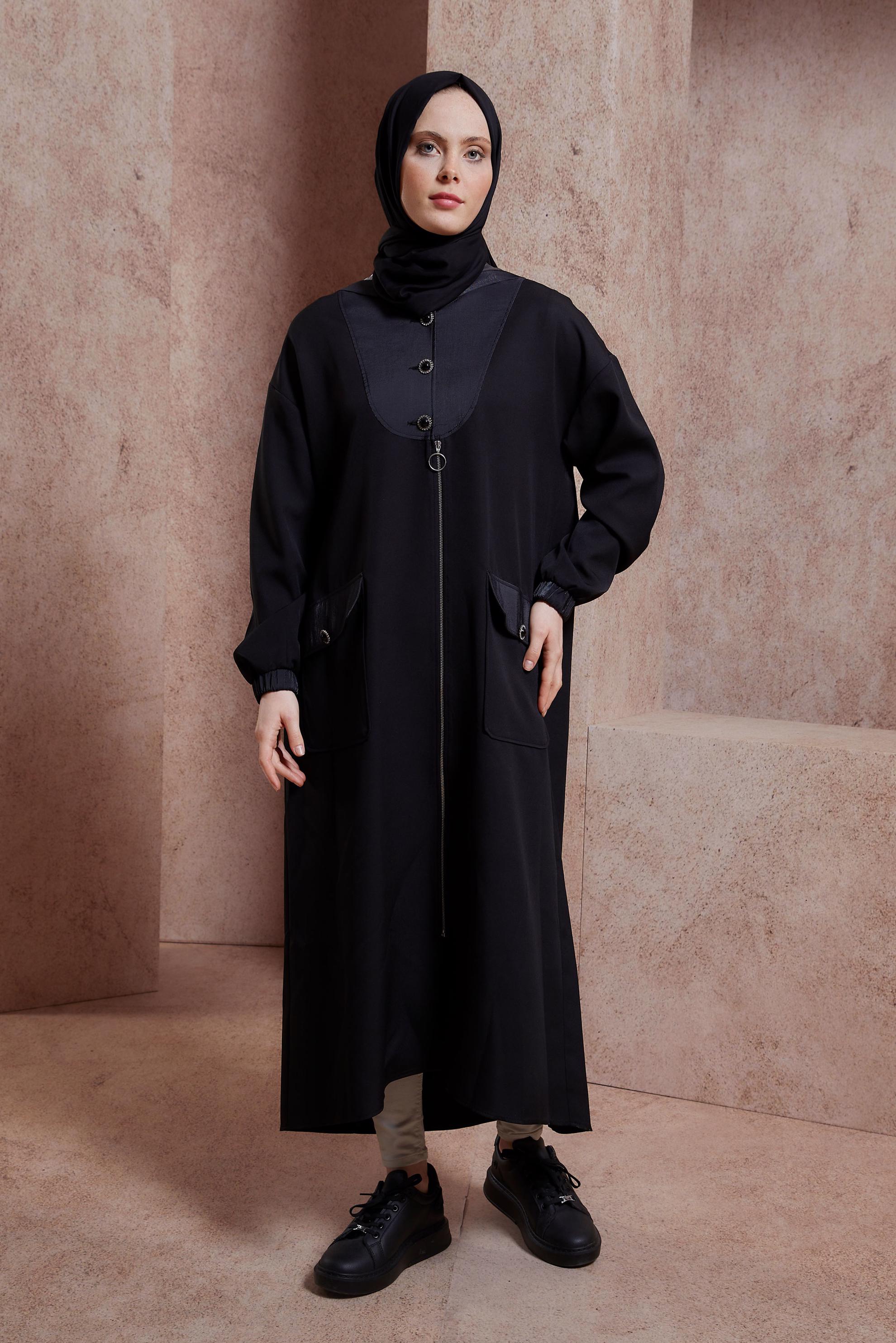 Tesettür giyim SİYAH KAPÜŞONLU TRENÇKOT 10877