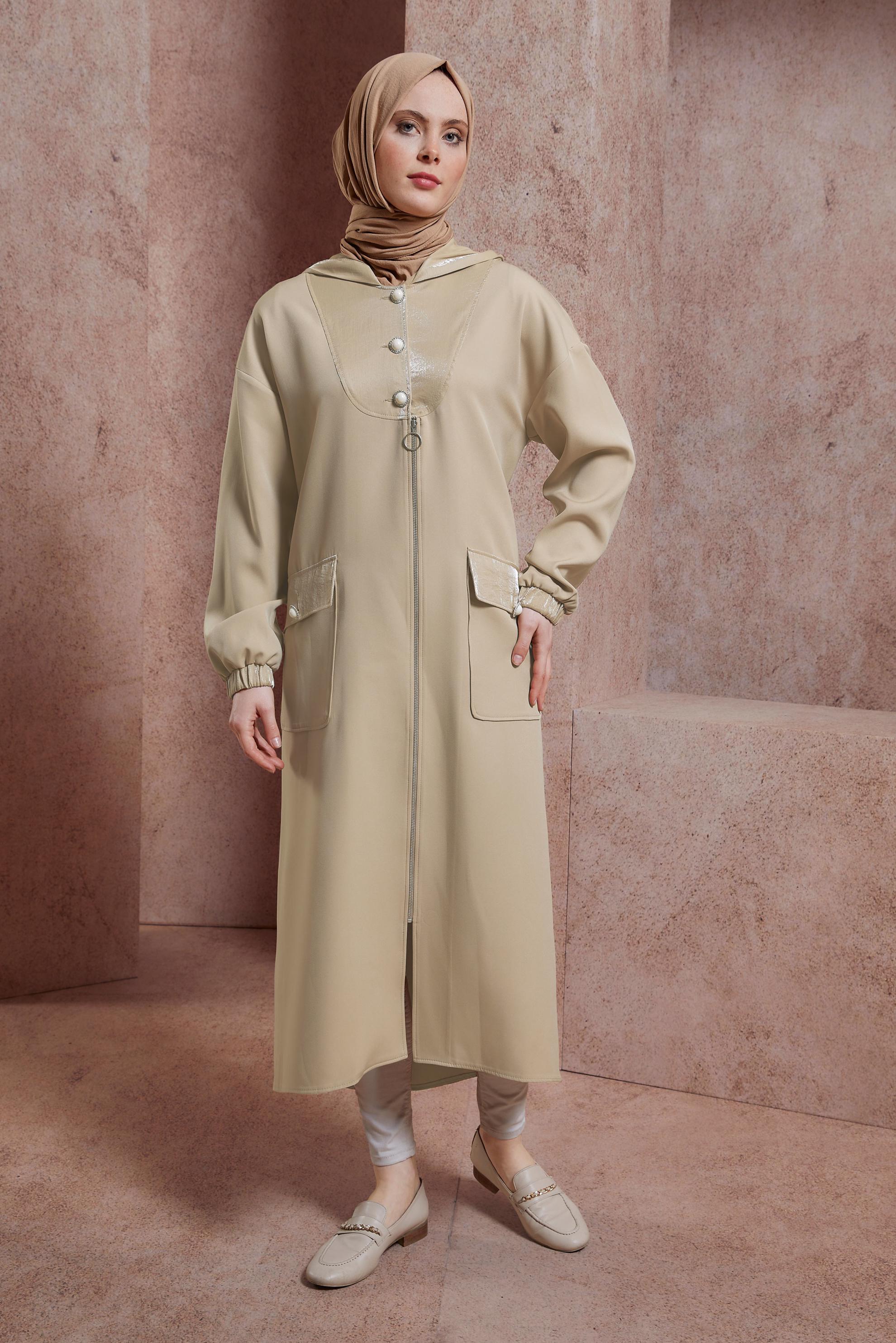 Tesettür giyim BEJ KAPÜŞONLU TRENÇKOT 10877