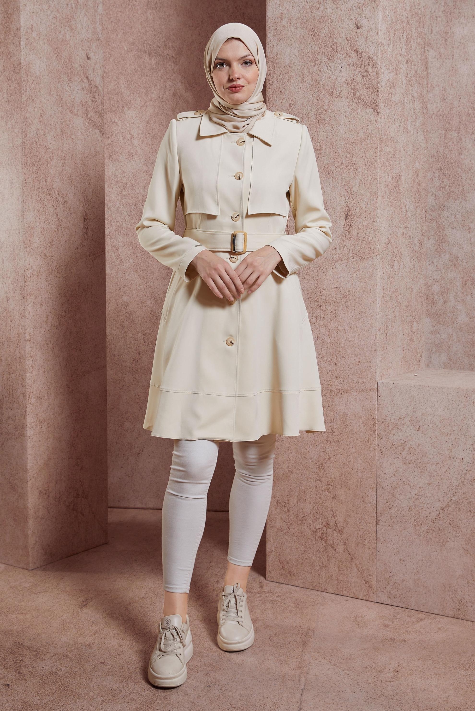 Tesettür giyim EKRU KEMERLİ TRENÇKOT 10883
