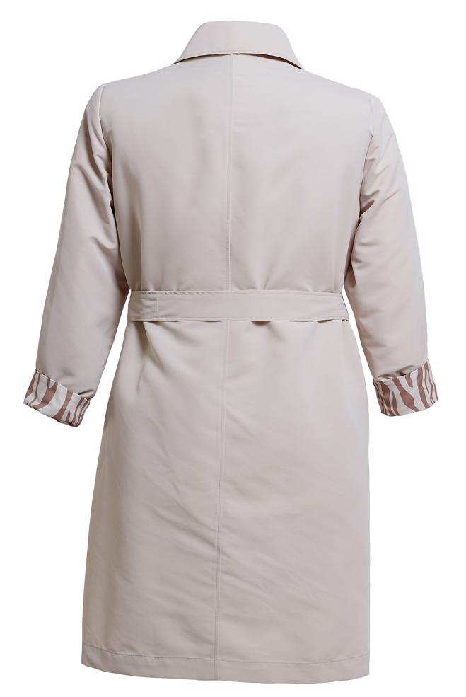 Tesettür giyim BEJ KUŞAKLI BÜYÜK BEDEN TRENÇKOT 10892 - ALVİNA