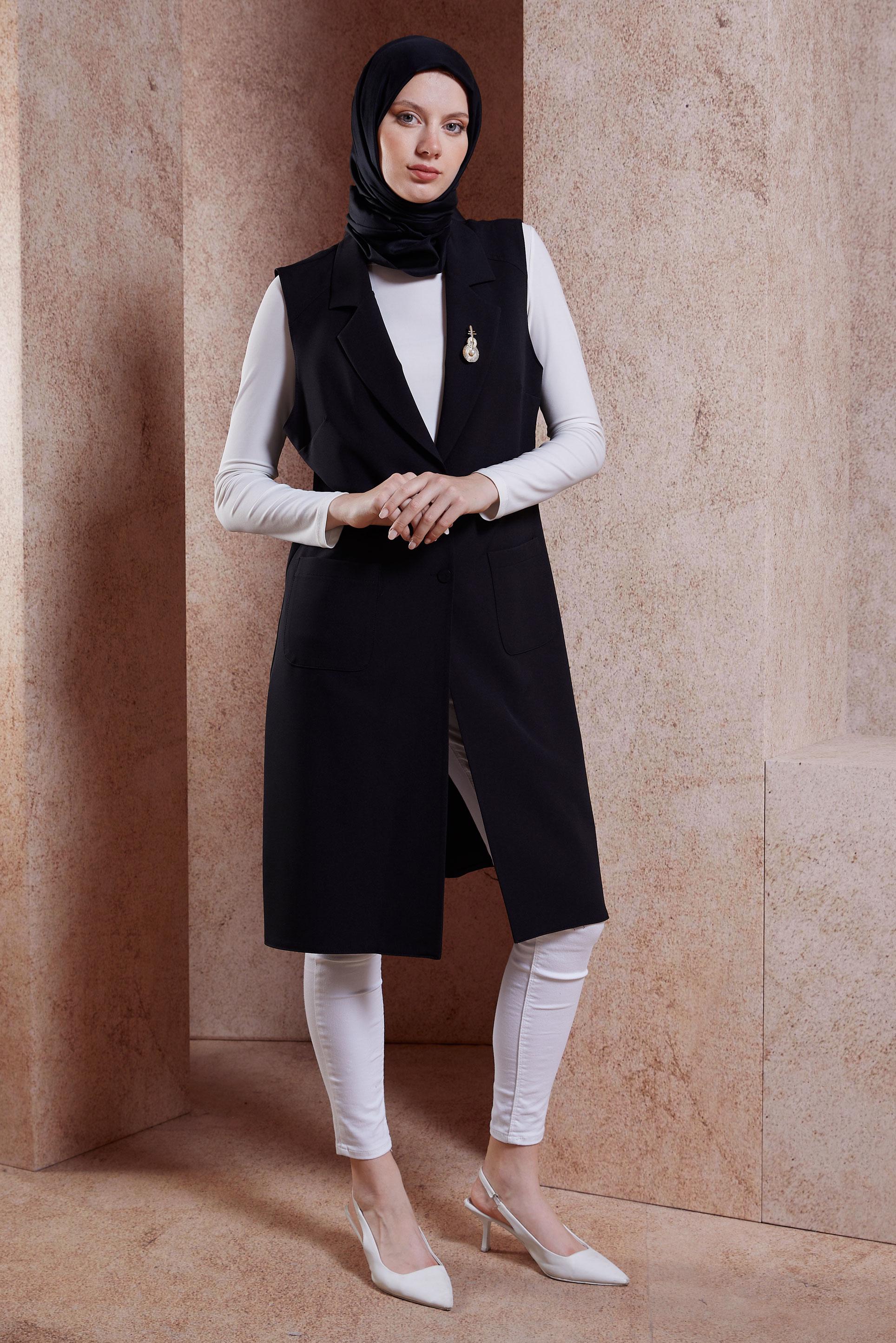 Tesettür giyim SİYAH BROŞ DETAYLI YELEK 44658