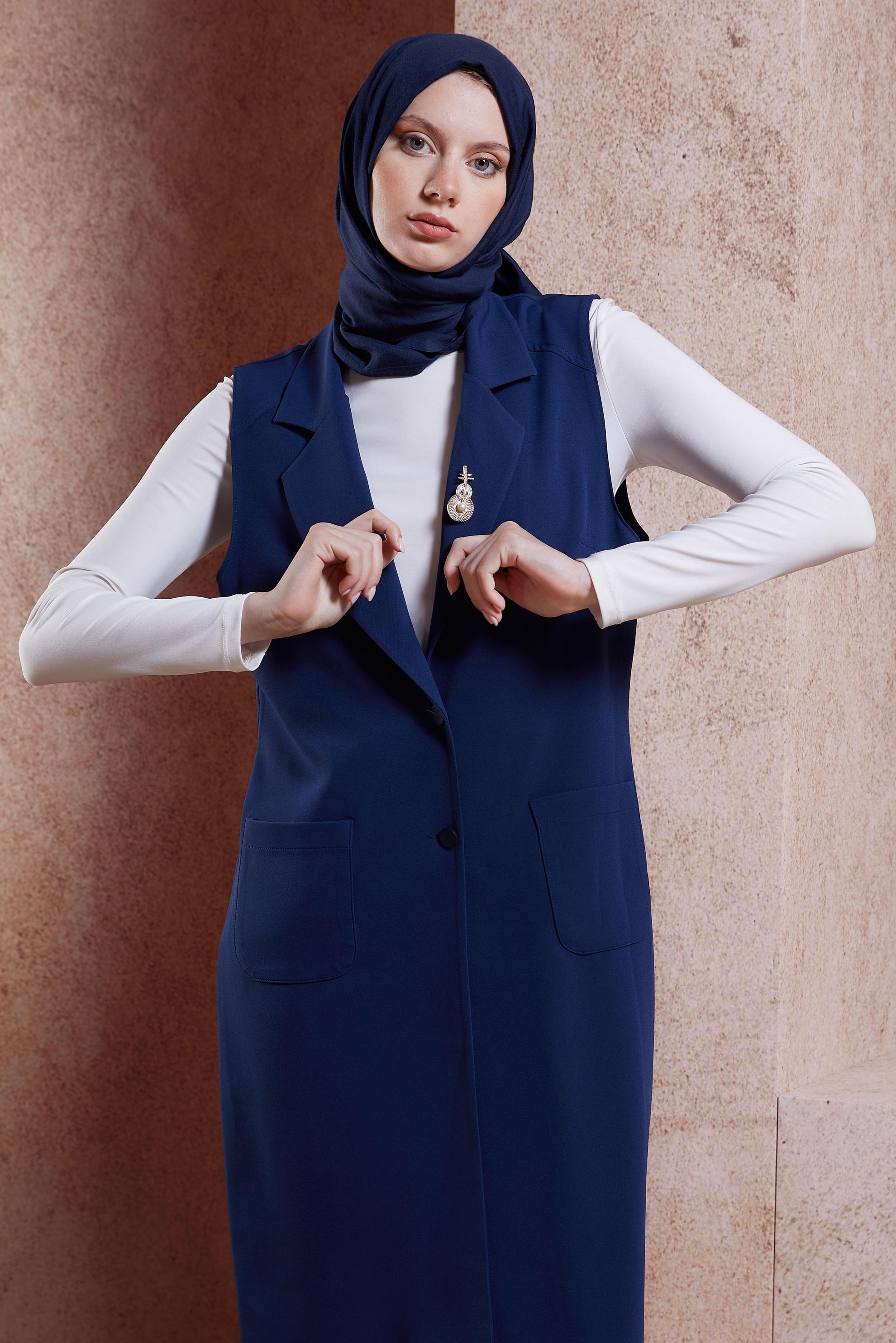 Vêtements hijab BLEU MARINE GILET AVEC BROCHE 44658