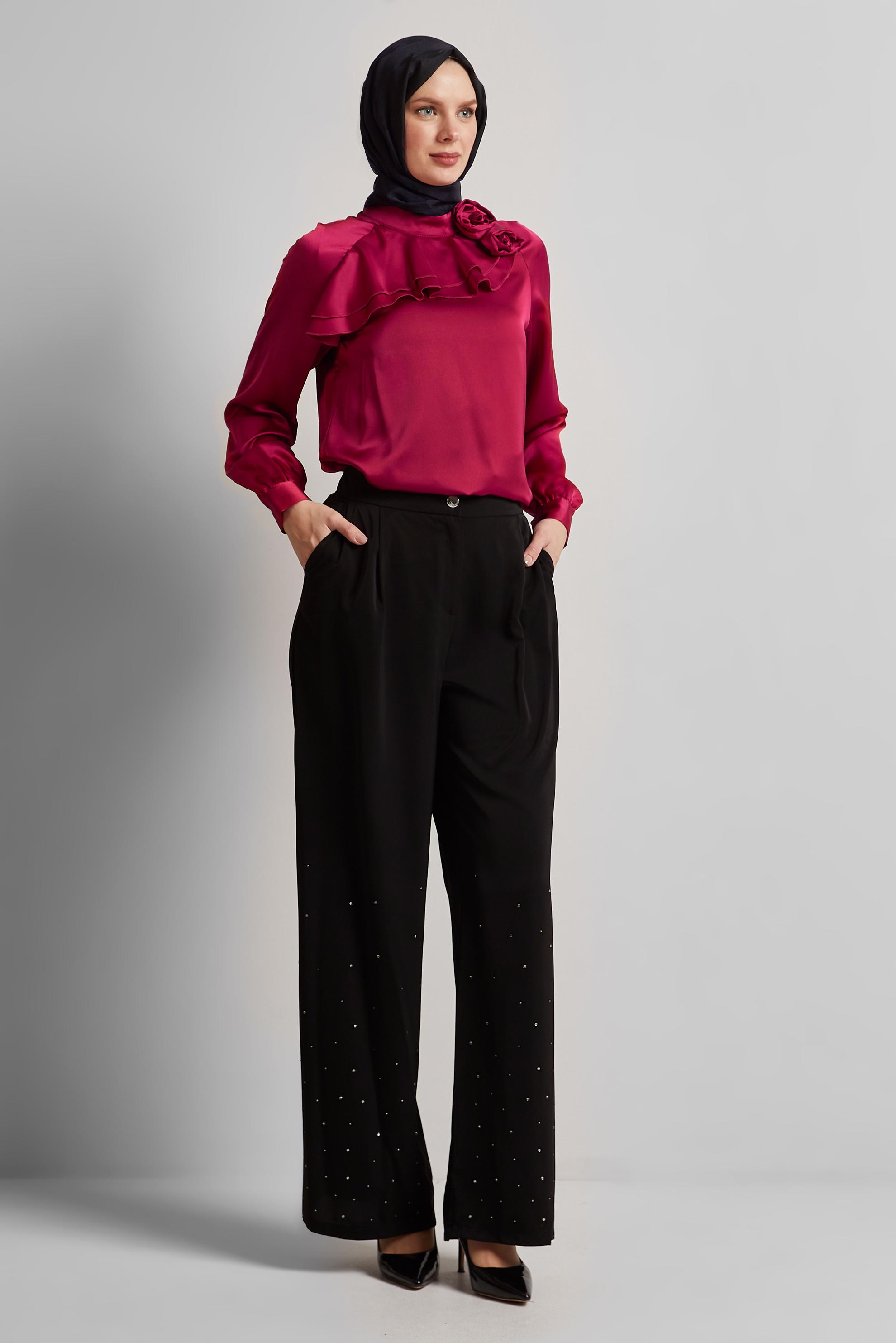 Tesettür giyim FUŞYA GÜL DETAYLI SATEN BLUZ 44713
