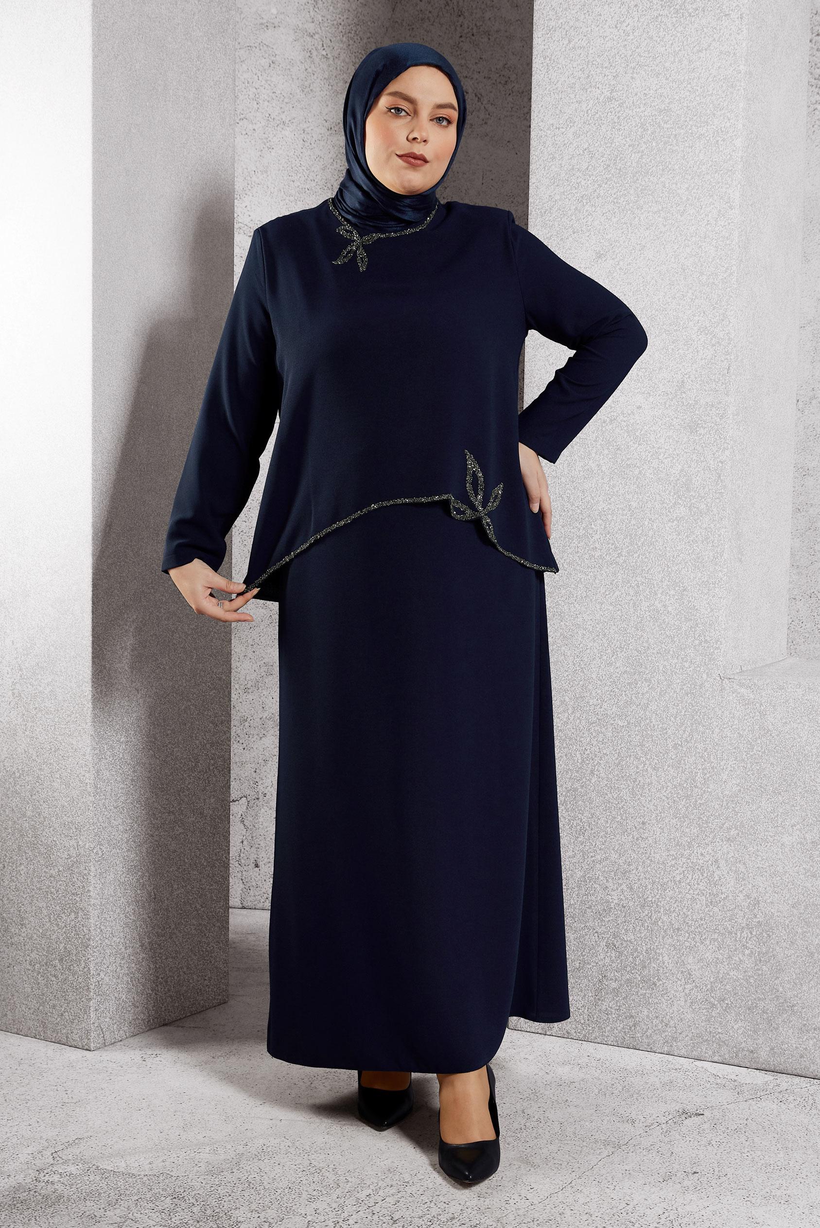 Vêtements hijab BLEU MARINE ROBE DE SOIRÉE AVEC BIJOU 20622