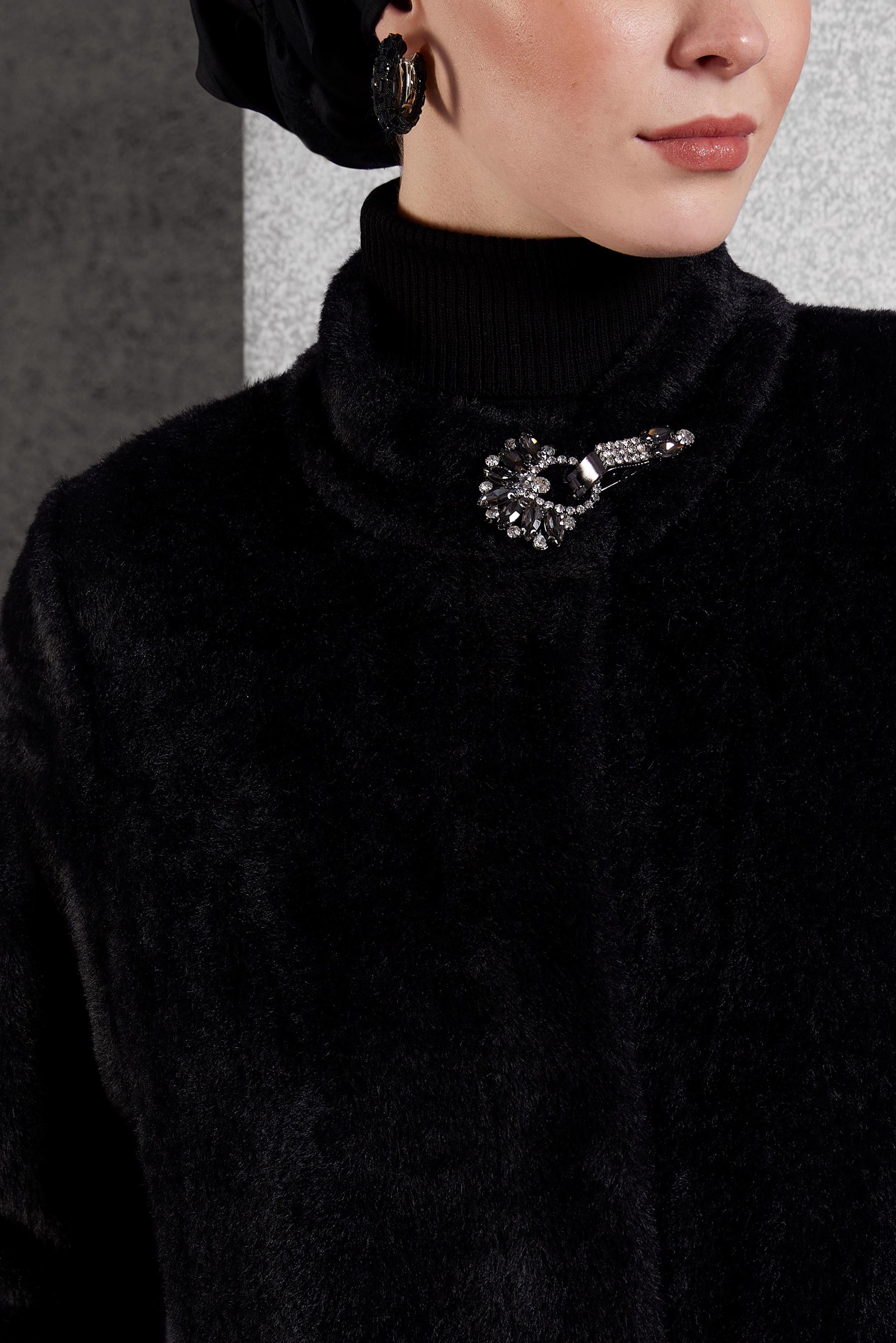 Hijab clothing BLACK JACKET WITH BROOCH 45160