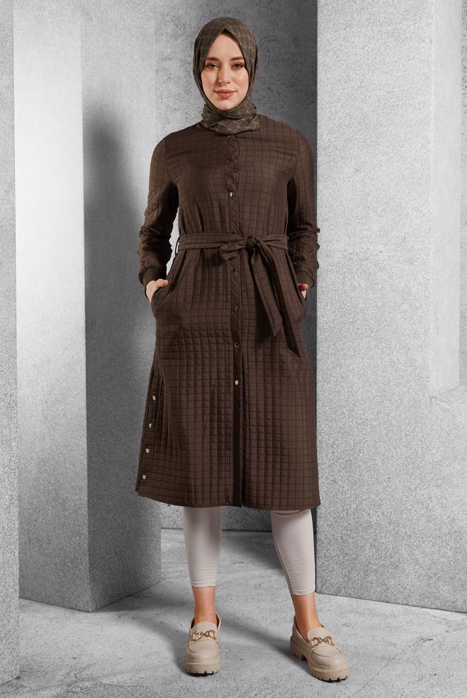 Tesettür giyim KAHVE KUŞAKLI KAPİTONE GİY ÇIK 45228 - ALVİNA