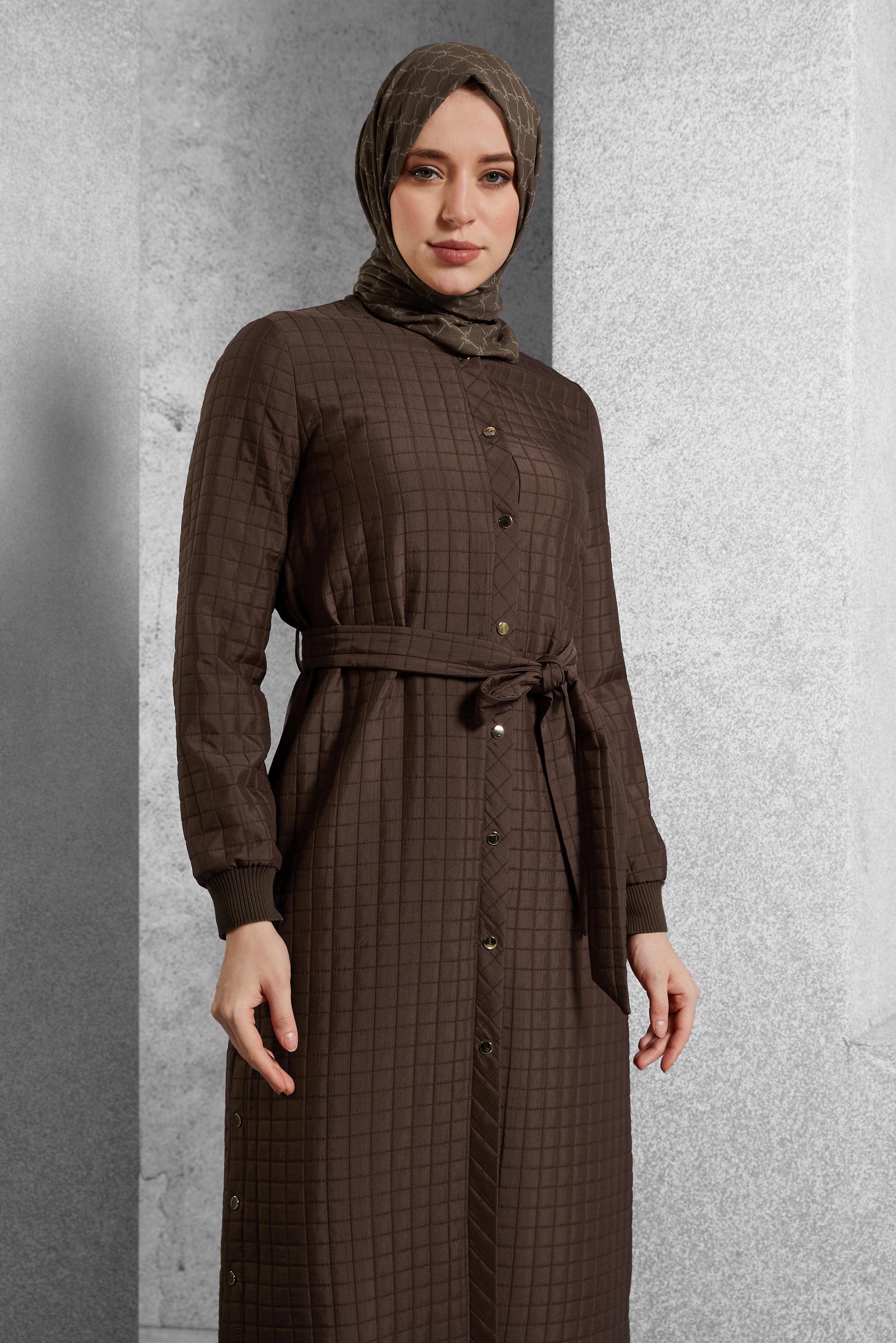 Tesettür giyim KAHVE KUŞAKLI KAPİTONE GİY ÇIK 45228