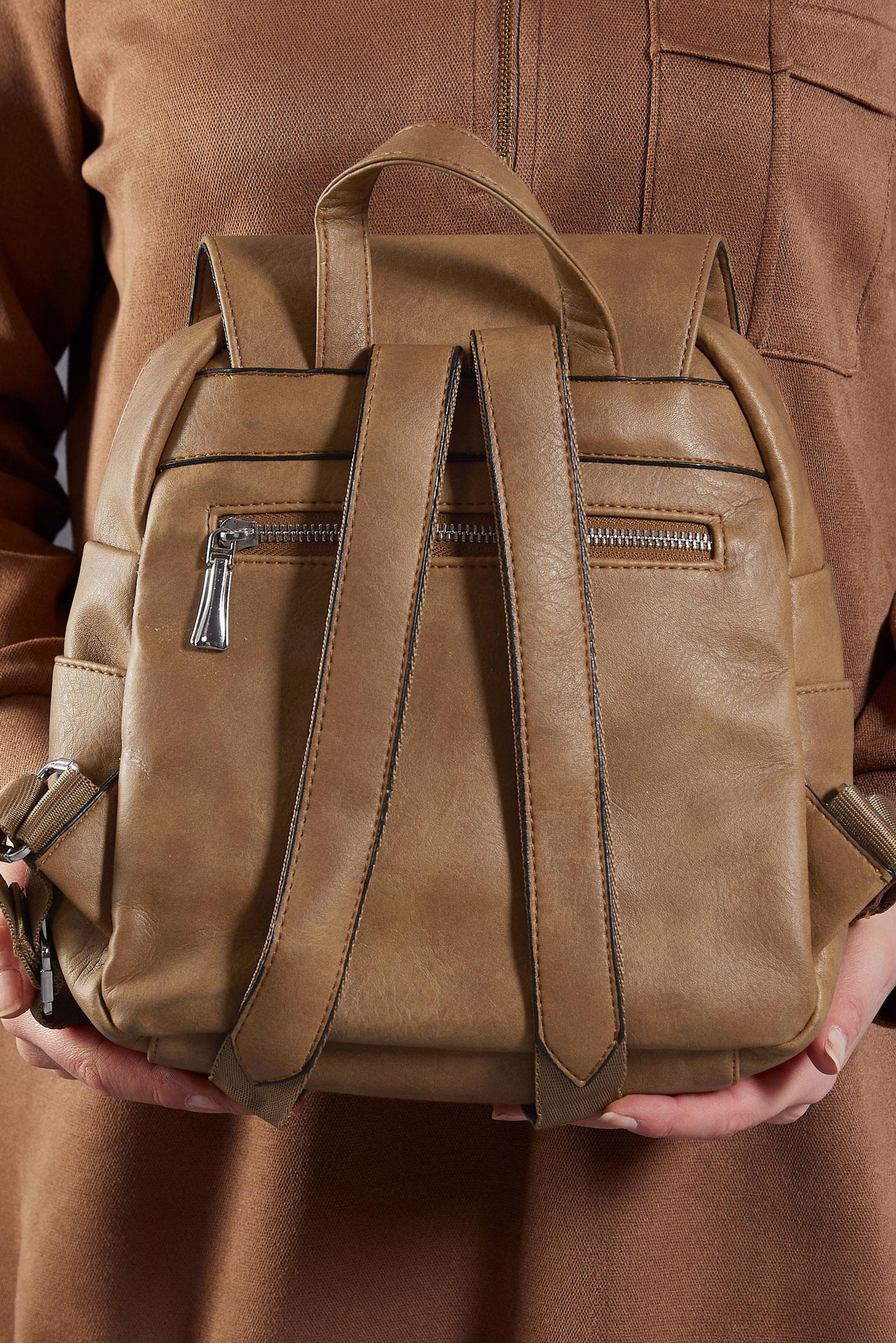 Tesettür giyim TABA ALVİNA SIRT ÇANTASI 9028