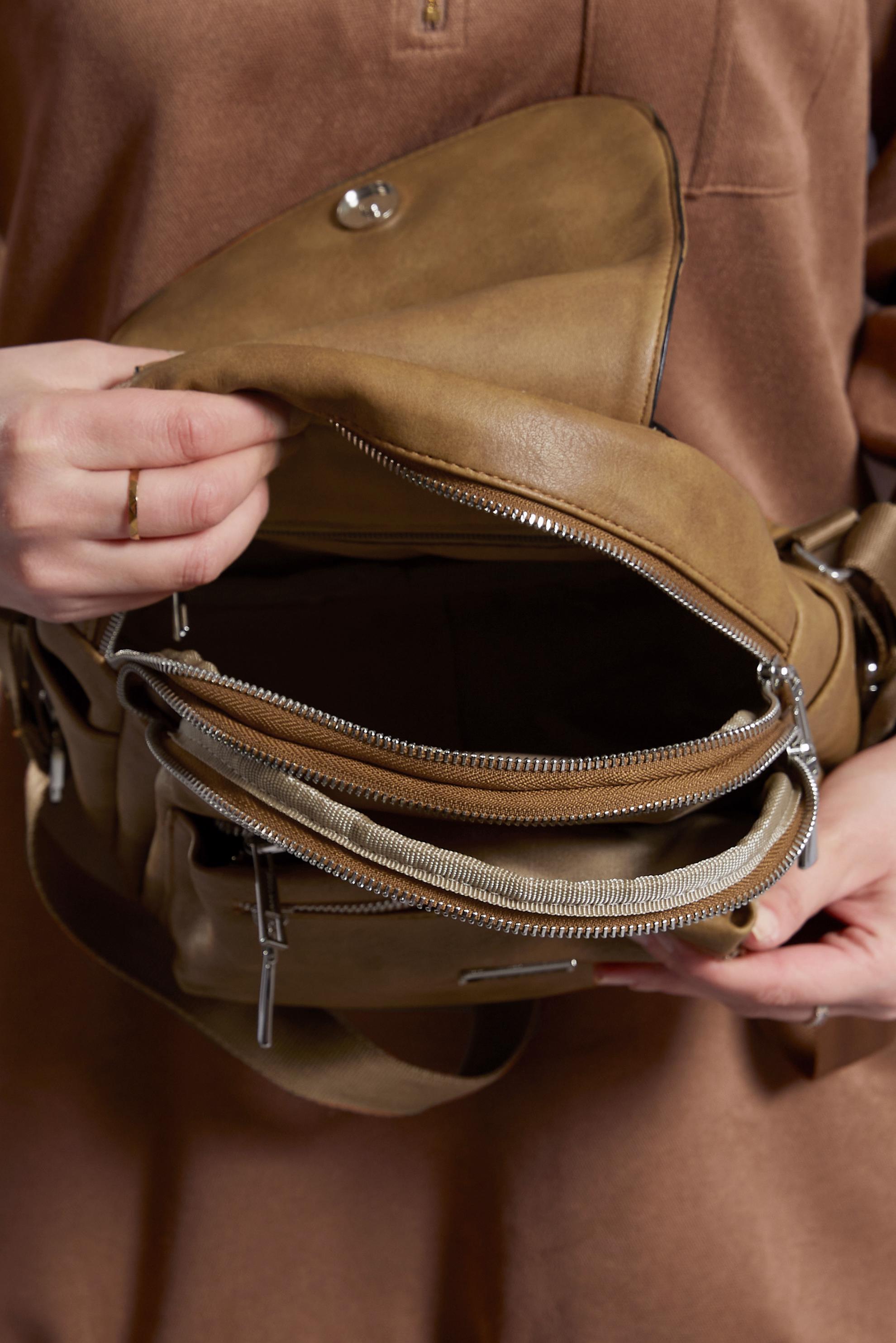 Tesettür giyim TABA ALVİNA SIRT ÇANTASI 9028