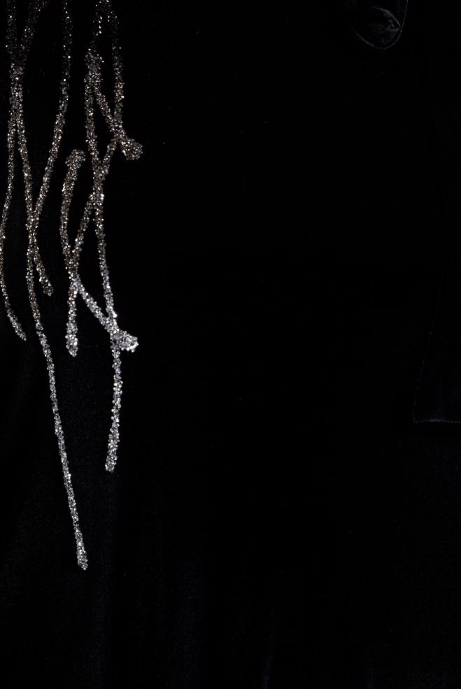 Hijab clothing BLACK PLUS SIZE VELVET DRESS 20644 - ALVİNA