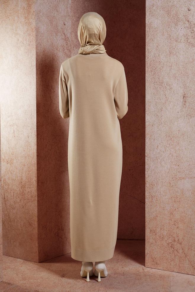 Tesettür giyim BEJ BİSİKLET YAKA TRİKO ELBİSE 44909 - ALVİNA