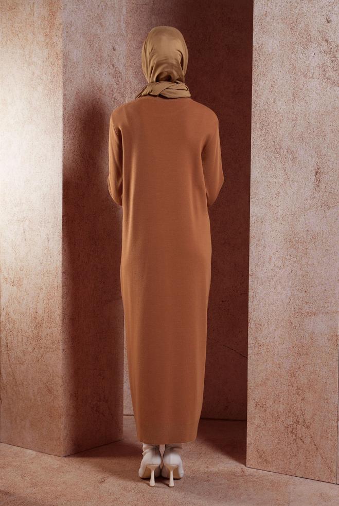 Tesettür giyim TURUNCU BİSİKLET YAKA TRİKO ELBİSE 44909 - ALVİNA