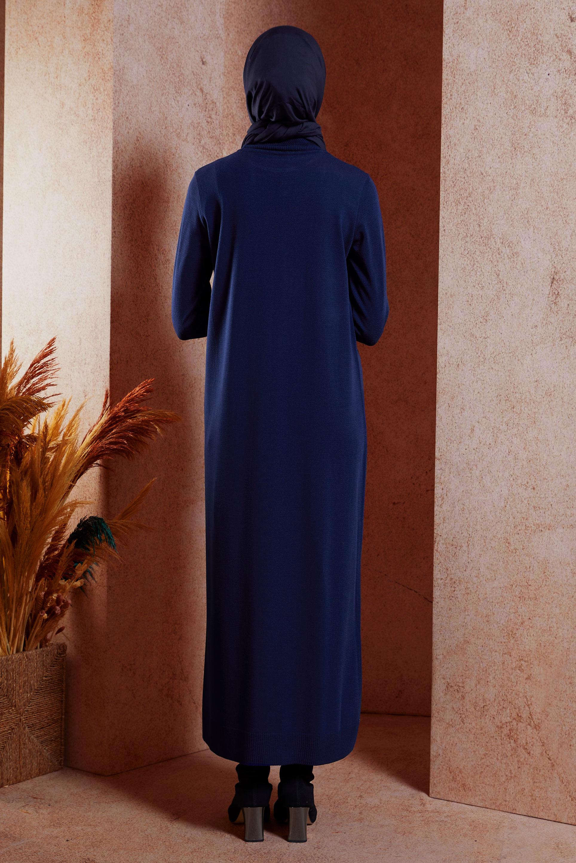 Vêtements hijab BLEU MARINE ROBE EN TRICOT À COL ROULÉ 44921
