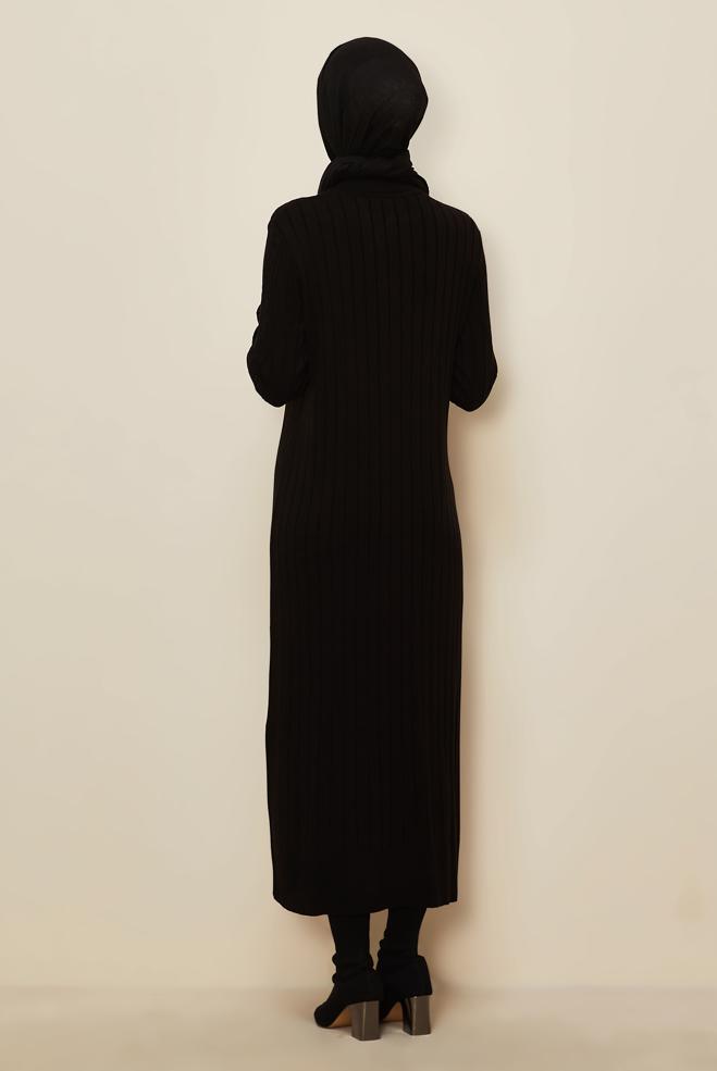 Tesettür giyim SİYAH BOĞAZLI YAKA TRİKO ELBİSE 44923 - ALVİNA