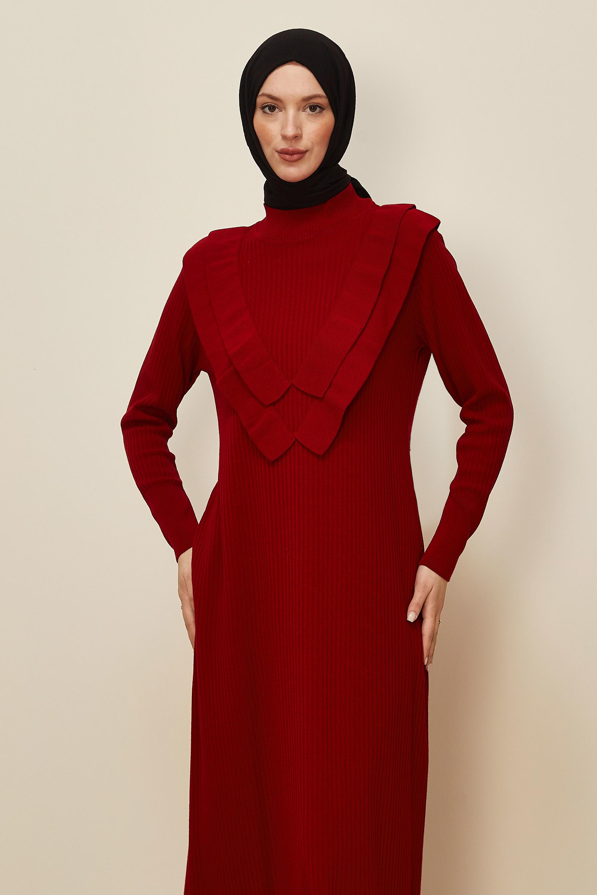 Tesettür giyim KIRMIZI UZUN TRİKO ELBİSE 44924