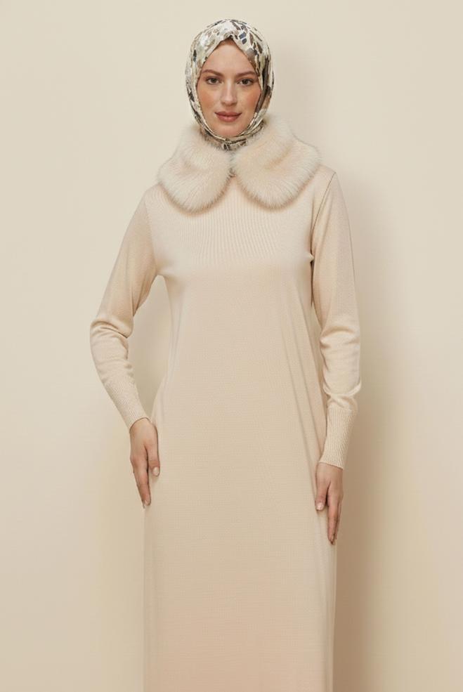 Hijab clothing BEIGE FUR DETAILED KNITWEAR DRESS 44936 - ALVİNA