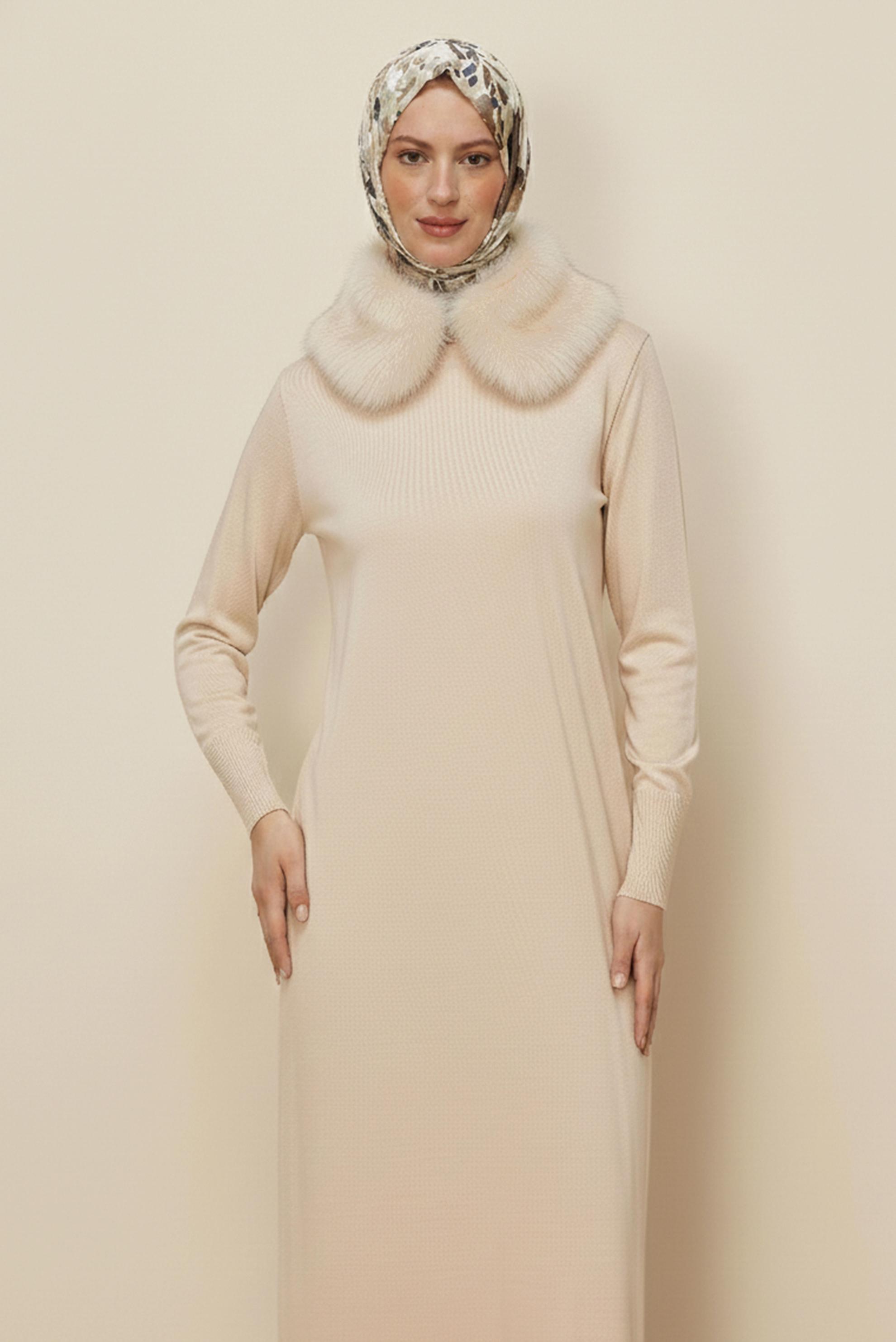 Hijab clothing BEIGE FUR DETAILED KNITWEAR DRESS 44936