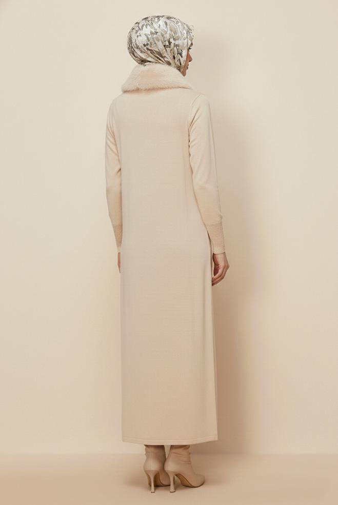 Hijab clothing BEIGE FUR DETAILED KNITWEAR DRESS 44936 - ALVİNA