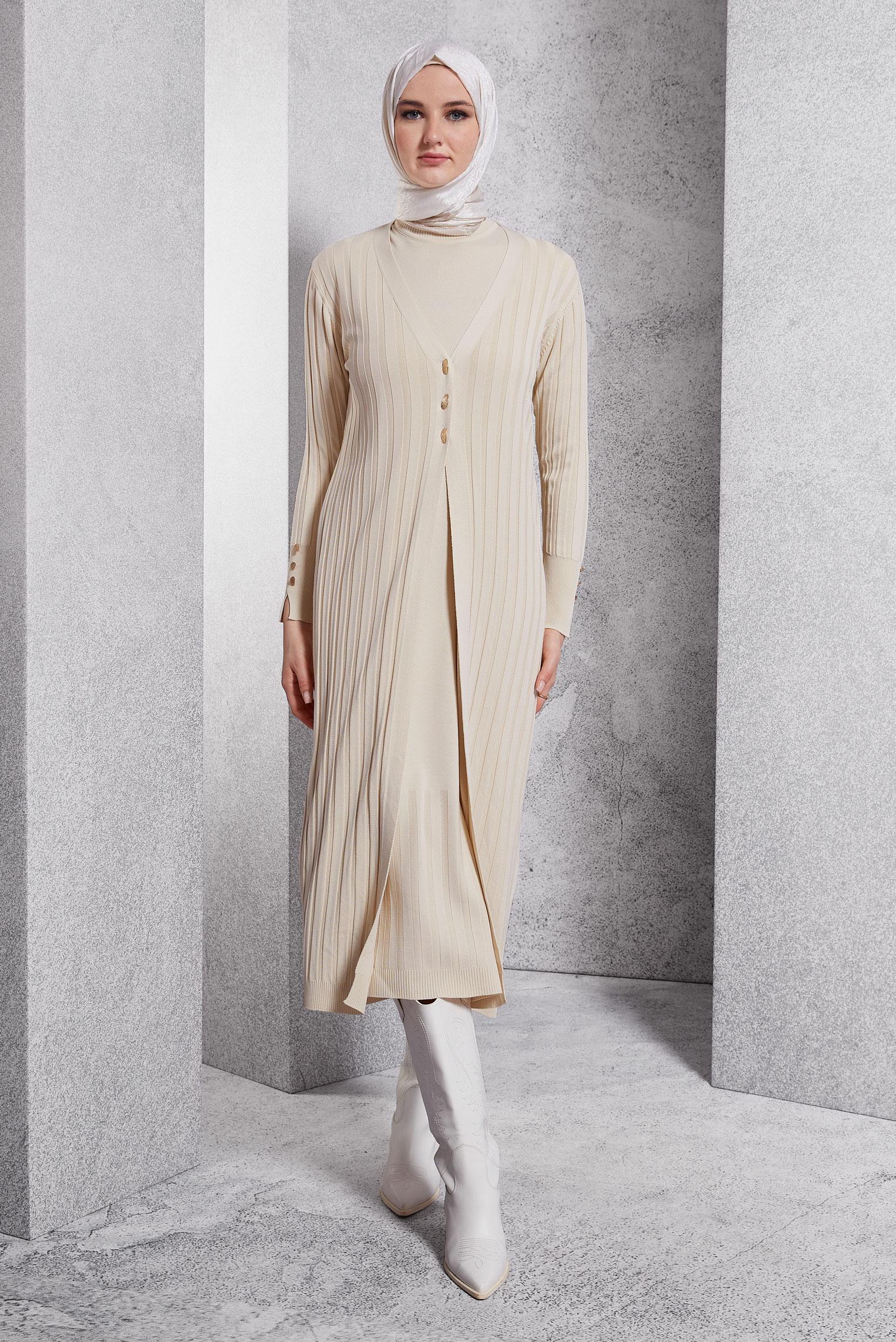 Vêtements hijab BEIGE COSTUME EN TRICOT 44963