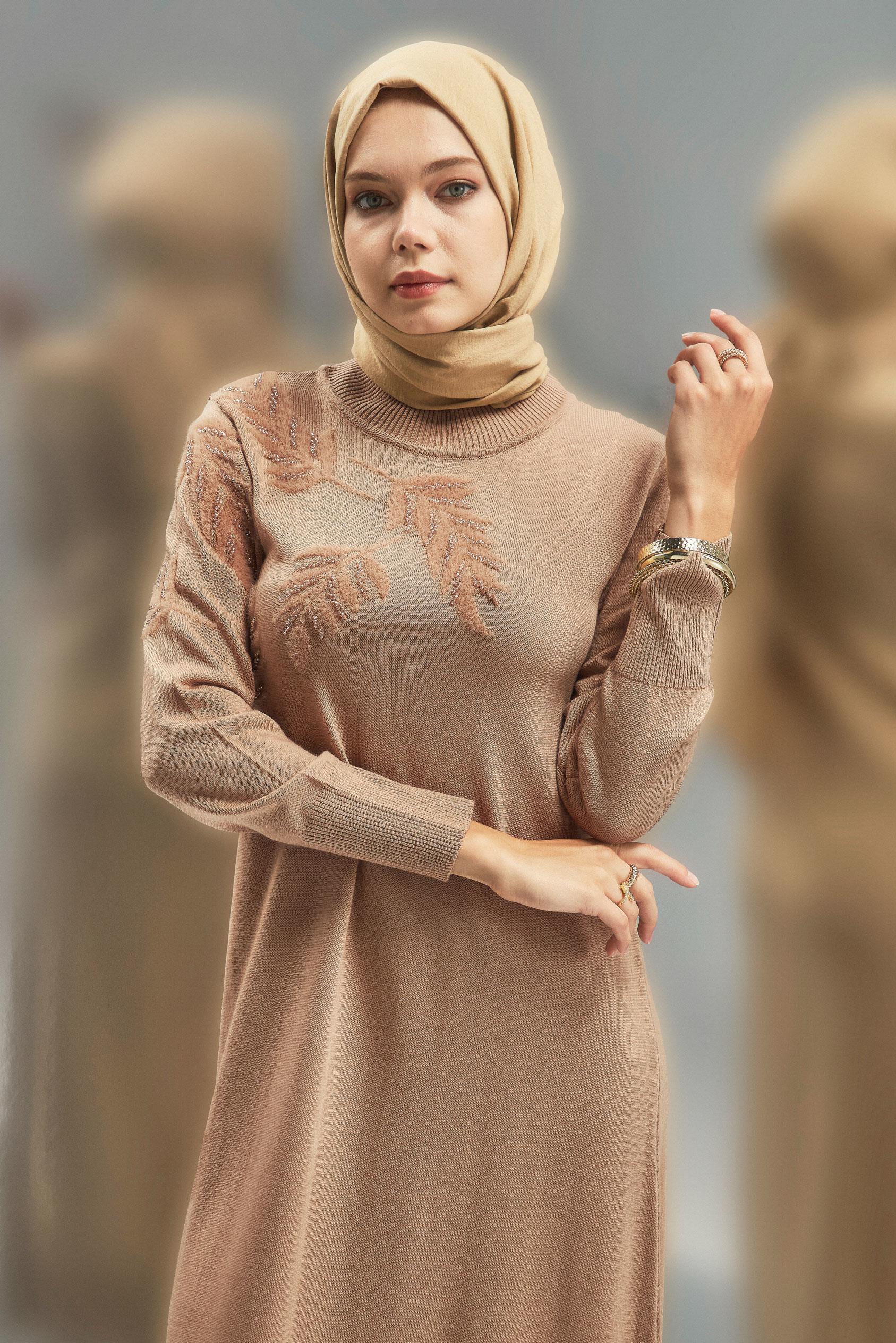 Vêtements hijab BRUN ROBE EN TRICOT 44965