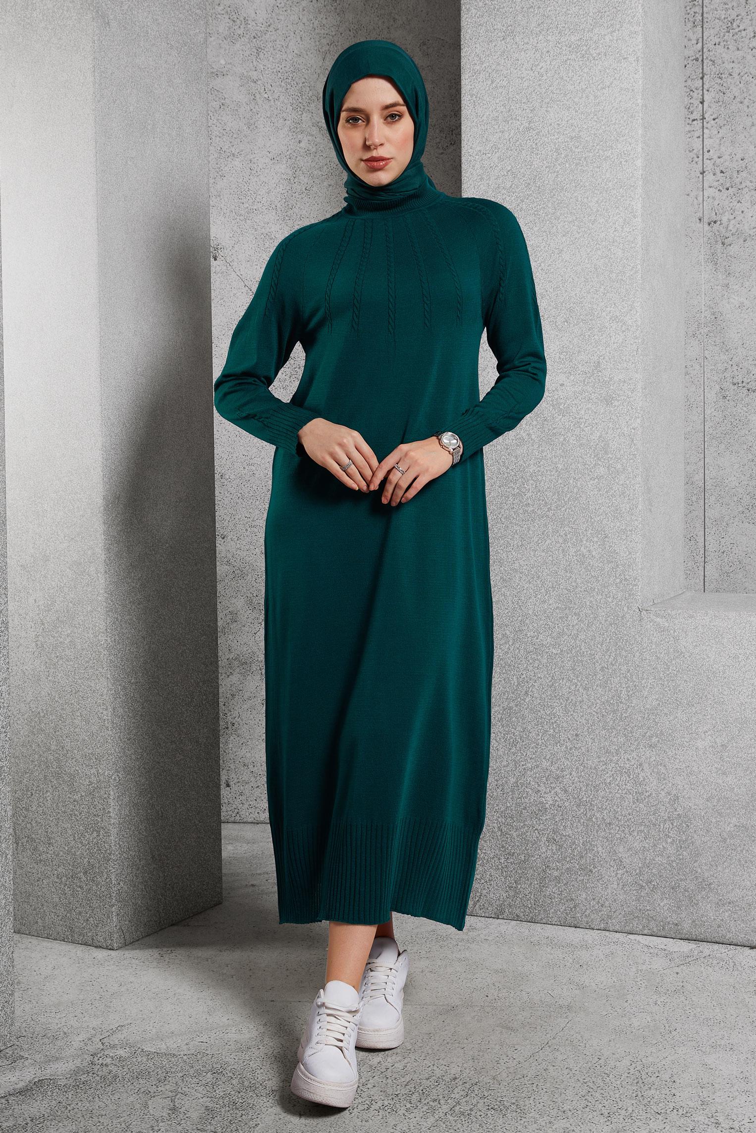 Vêtements hijab VERT ROBE EN TRICOT 44968