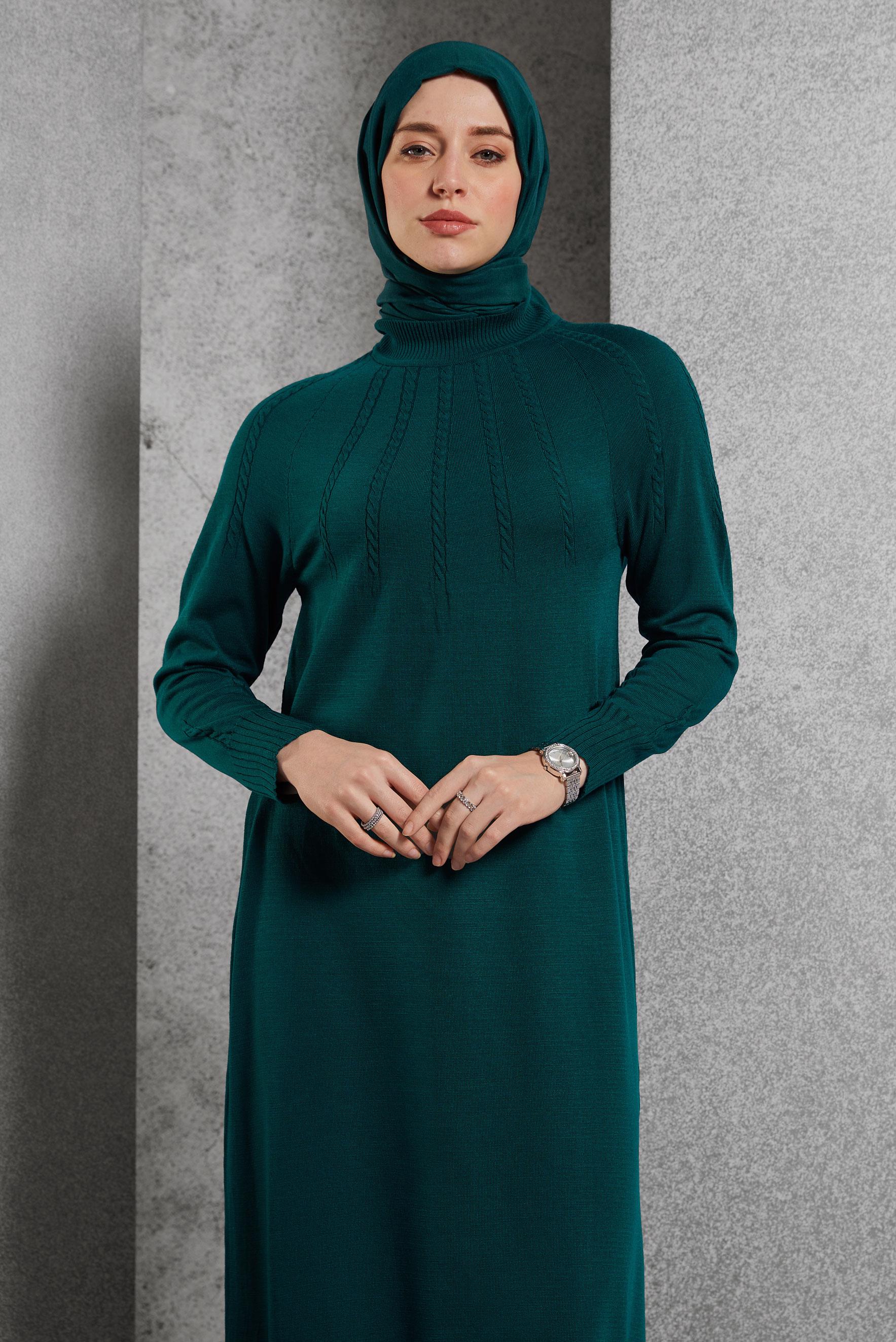 Vêtements hijab VERT ROBE EN TRICOT 44968