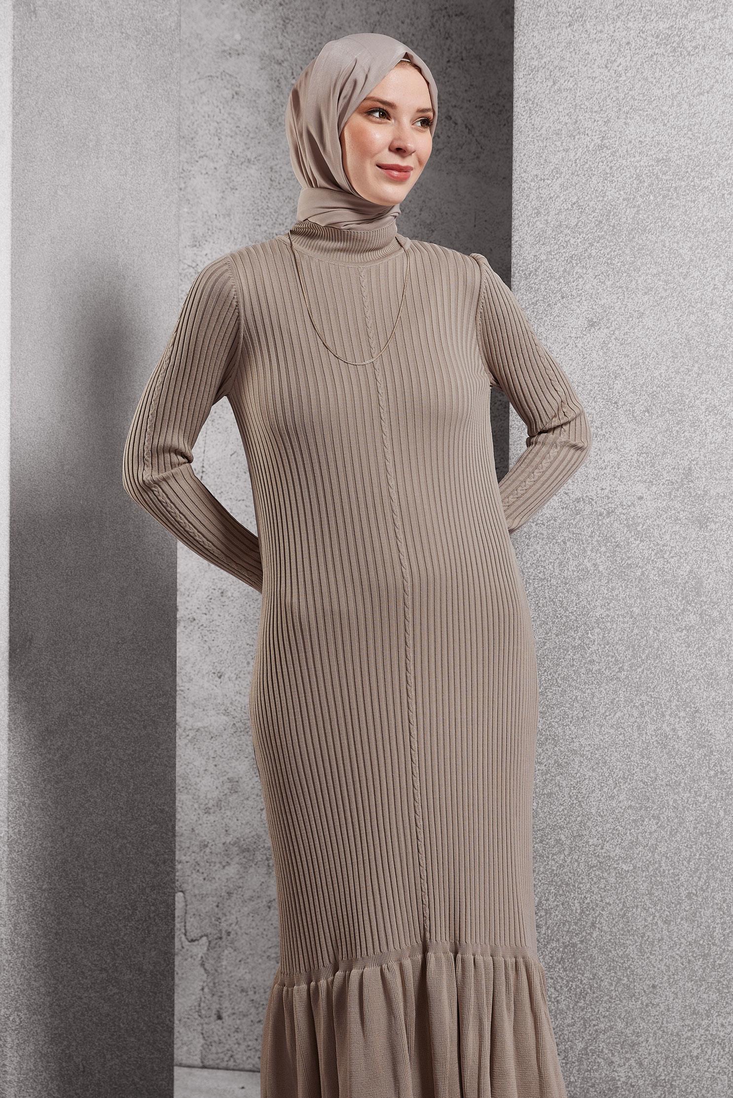 Tesettür giyim BEJ TRİKO ELBİSE 44970