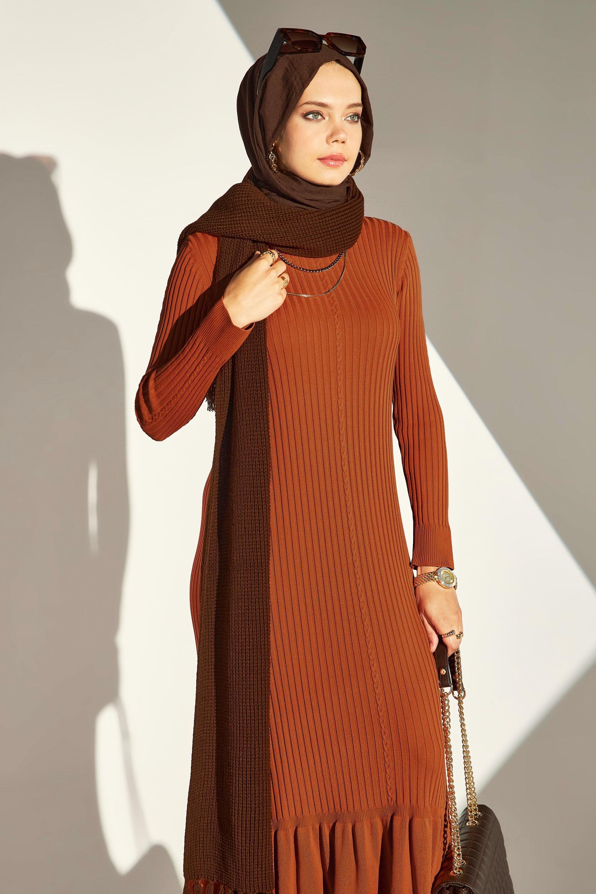 Tesettür giyim TURUNCU TRİKO ELBİSE 44970