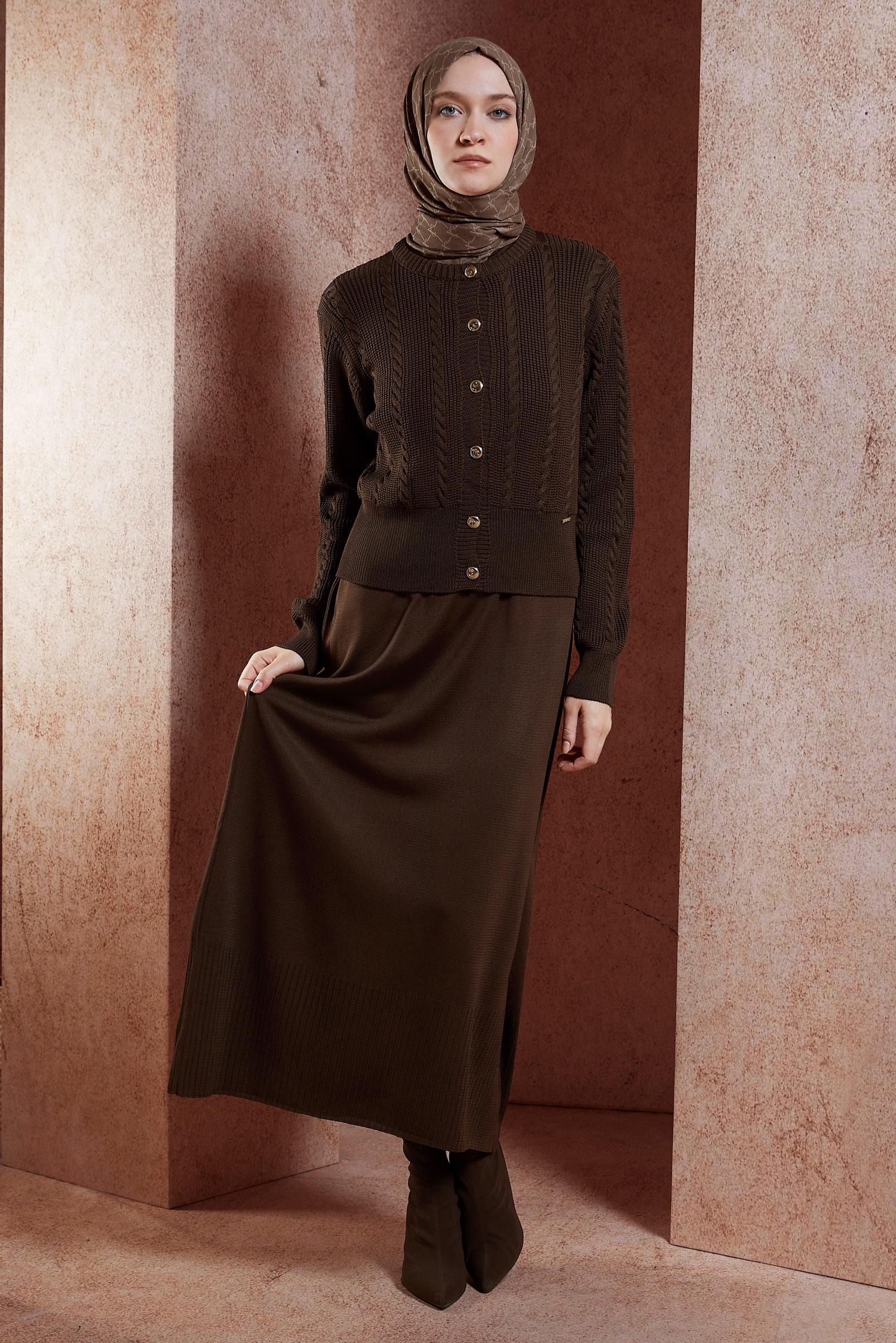 Vêtements hijab BRUN COSTUME EN TRICOT 44973