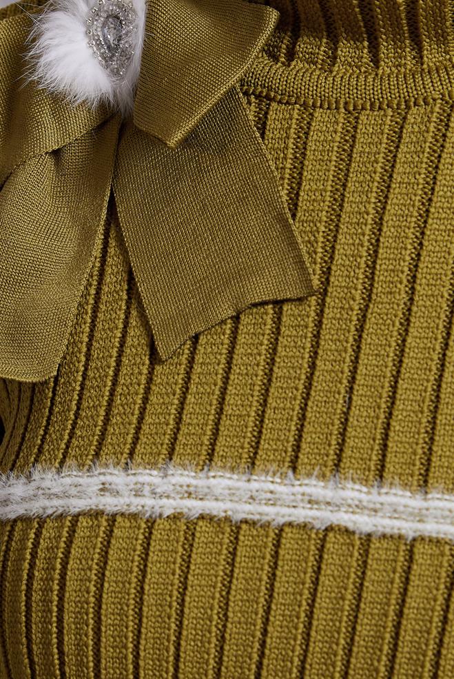 Vêtements hijab VERT ROBE EN MAILLE AVEC BROCHE 44974 - ALVİNA