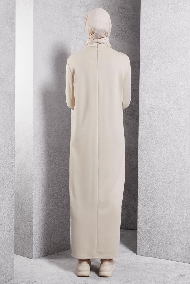 Vêtements hijab ÉCRUE ROBE MODESTE BRODÉE DE PIERRES PRÉCIEUSES 45058 - ALVİNA