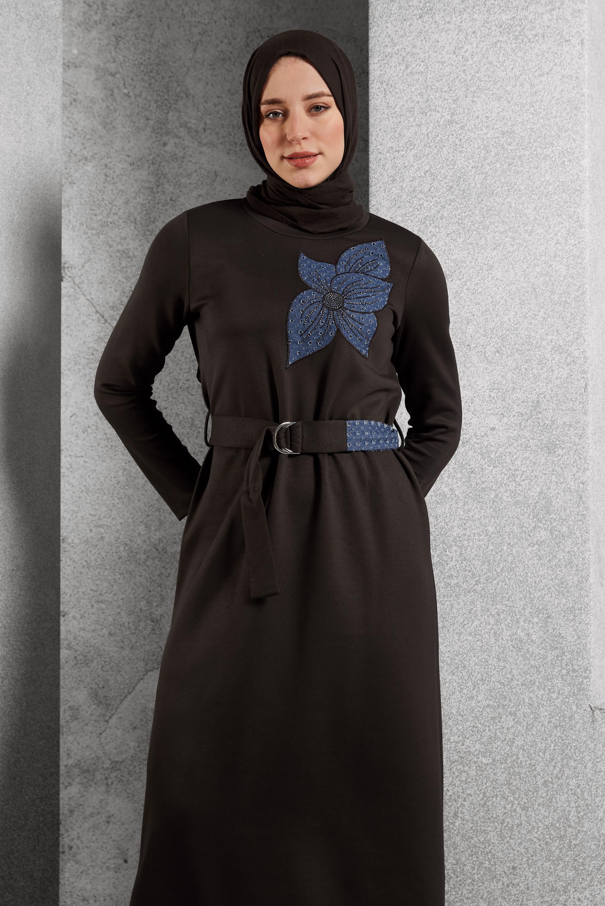 Vêtements hijab BRUN ROBE CEINTURE 45106