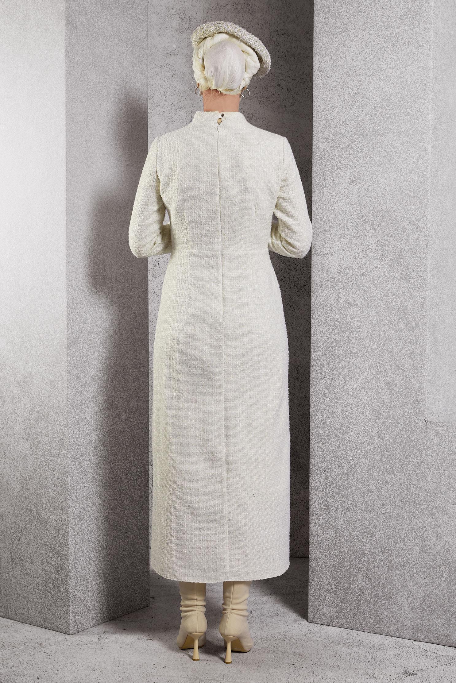 Tesettür giyim BEYAZ DÜĞME DETAYLI TÜVİT ELBİSE 45122