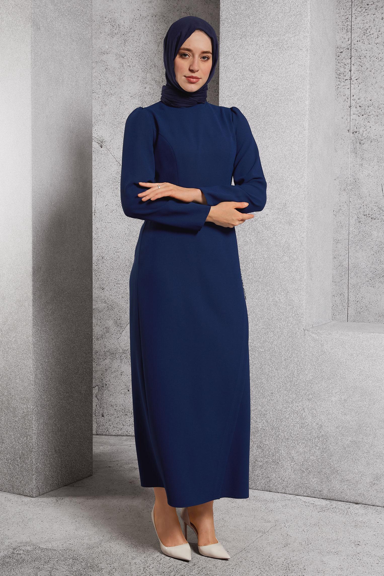 Vêtements hijab BLEU MARINE ROBE À DÉTAILS DE PIERRES PRÉCIEUSES 45191