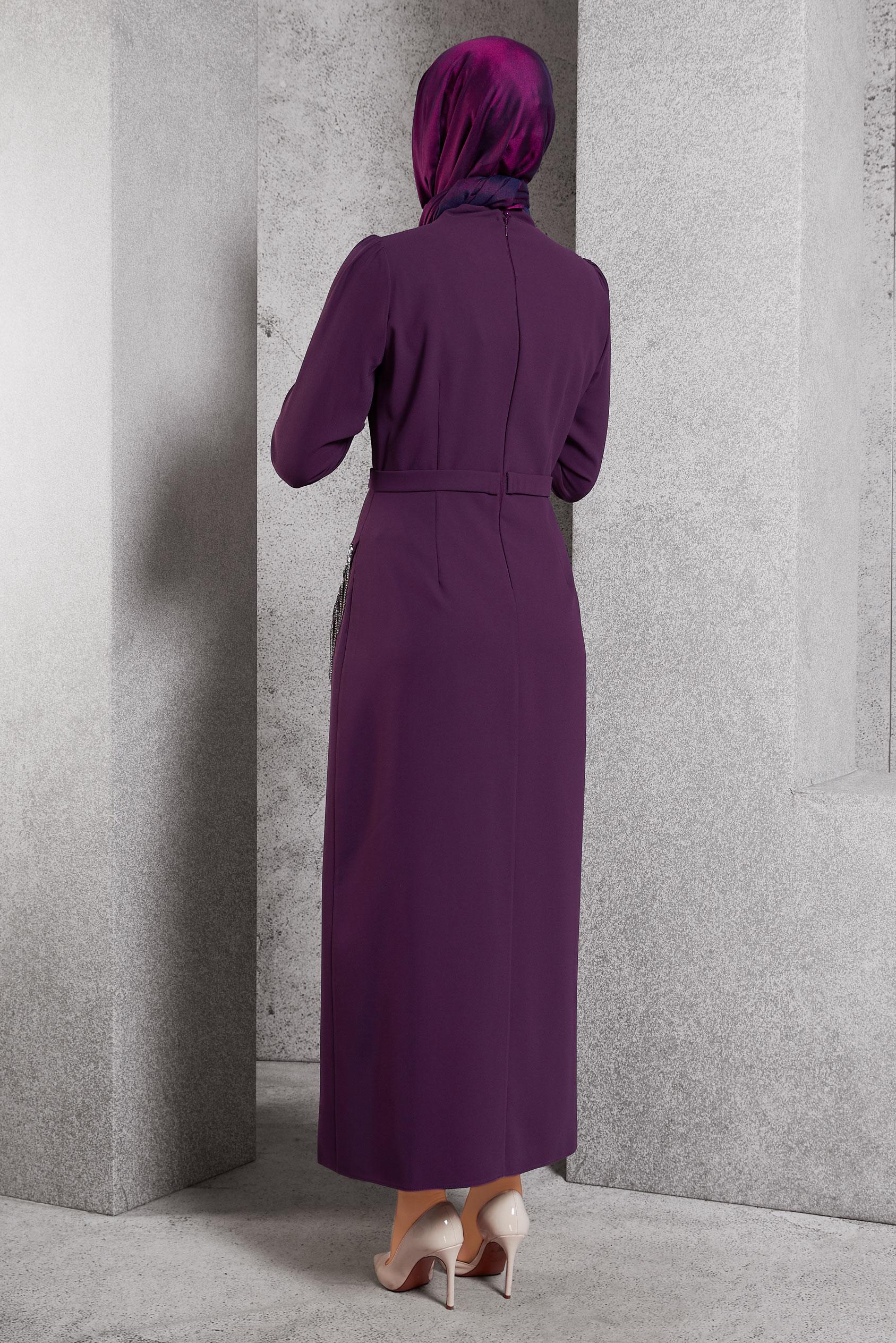 Vêtements hijab PRUNE ROBE À DÉTAILS DE PIERRES PRÉCIEUSES 45191