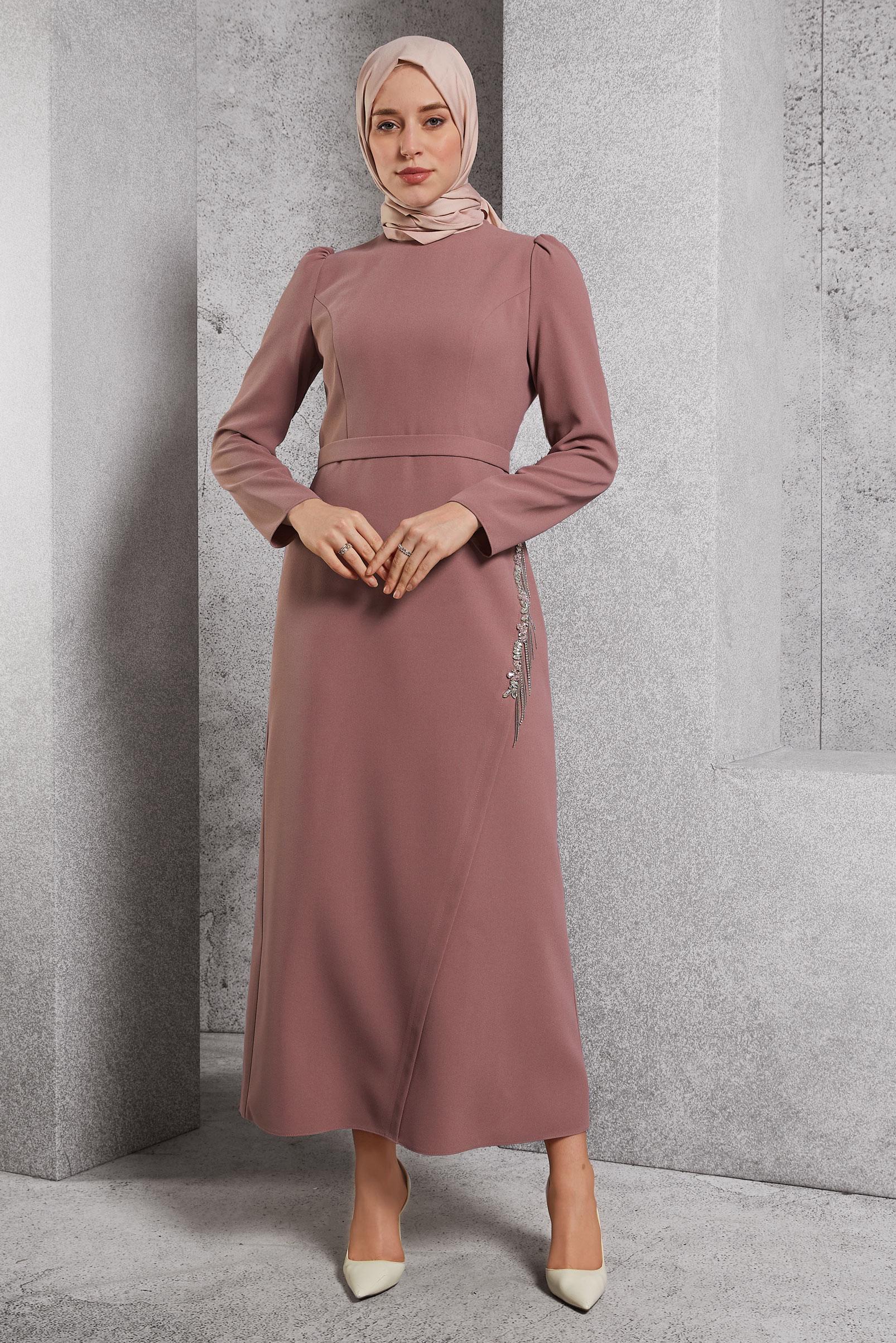 Vêtements hijab POUDRE ROBE À DÉTAILS DE PIERRES PRÉCIEUSES 45191