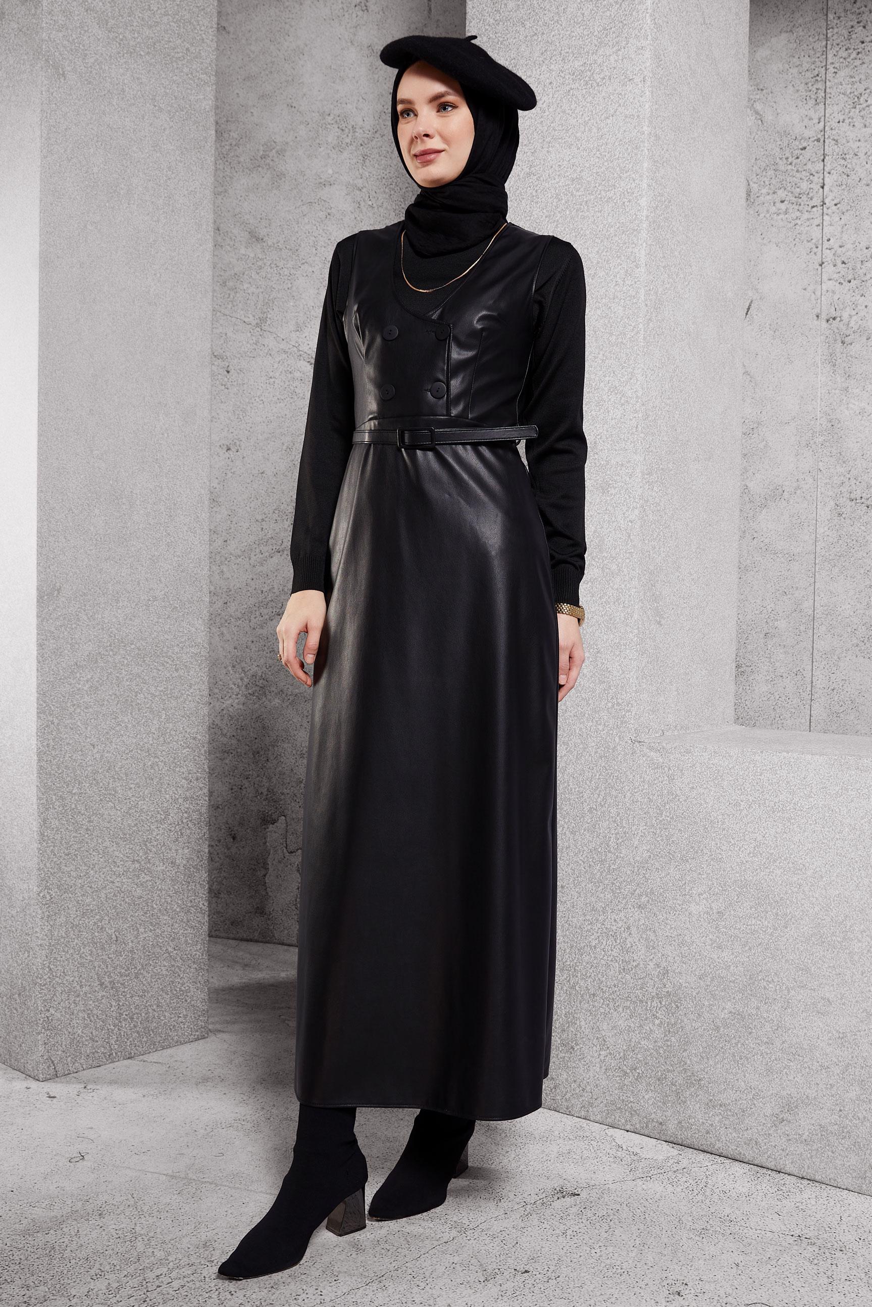 Tesettür giyim SİYAH KEMERLİ SUNİ DERİ JİLE ELBİSE 45216