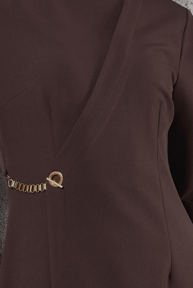 Vêtements hijab BRUN ROBE À DÉTAILS DE CHAÎNE 45224 - ALVİNA