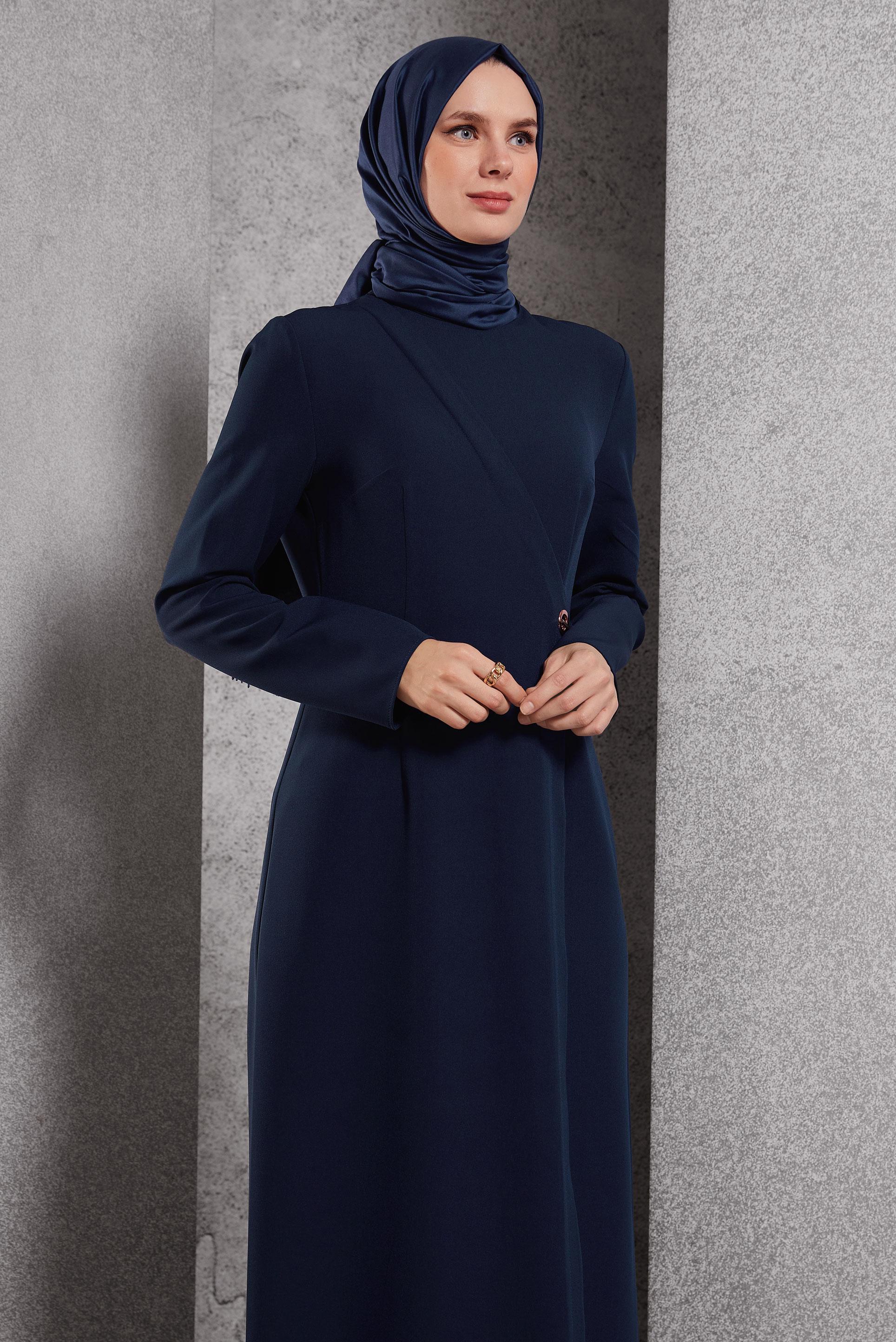 Vêtements hijab BLEU MARINE ROBE À DÉTAILS DE CHAÎNE 45224