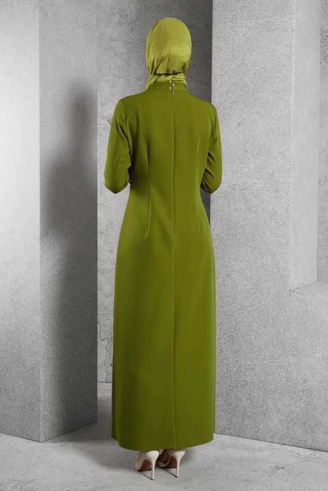 Vêtements hijab VERT ROBE À DÉTAILS DE CHAÎNE 45224 - ALVİNA