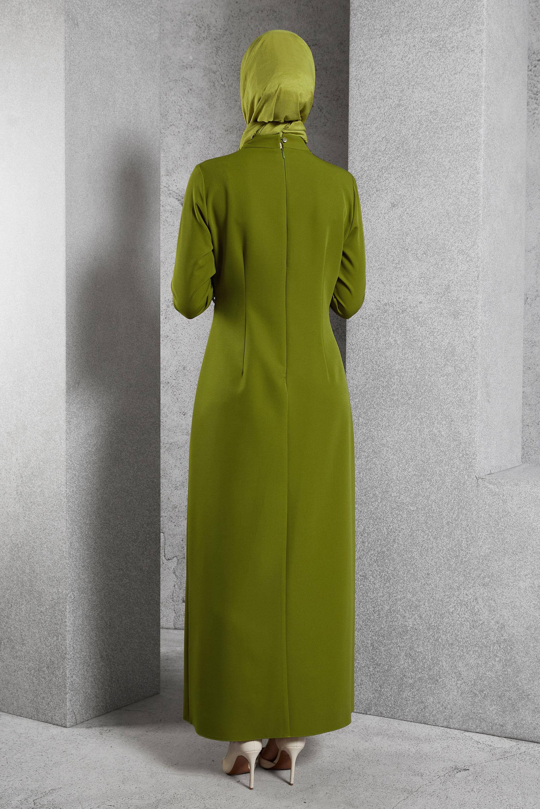 Vêtements hijab VERT ROBE À DÉTAILS DE CHAÎNE 45224