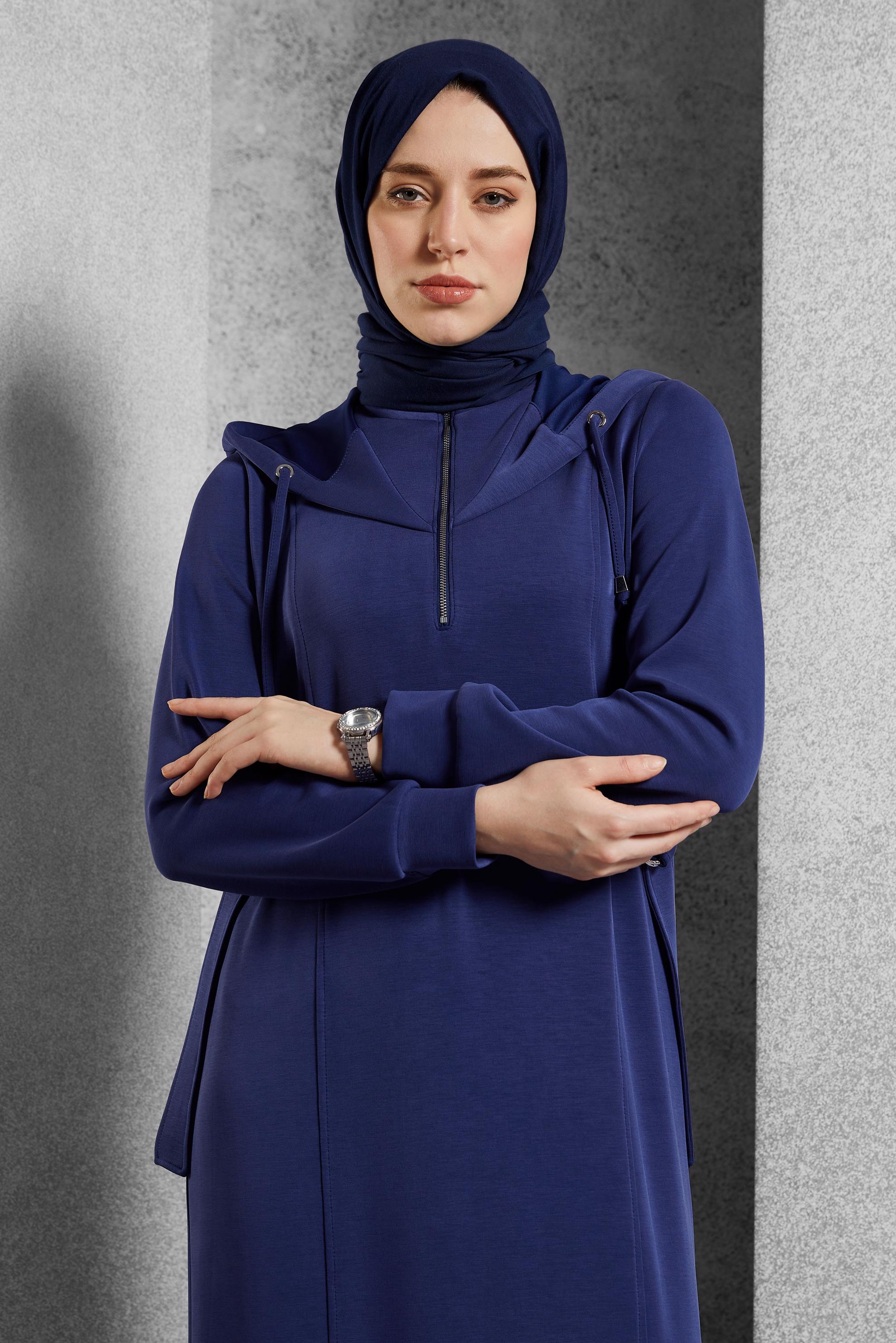 Tesettür giyim LACİVERT KAPÜŞONLU ELBİSE 45234