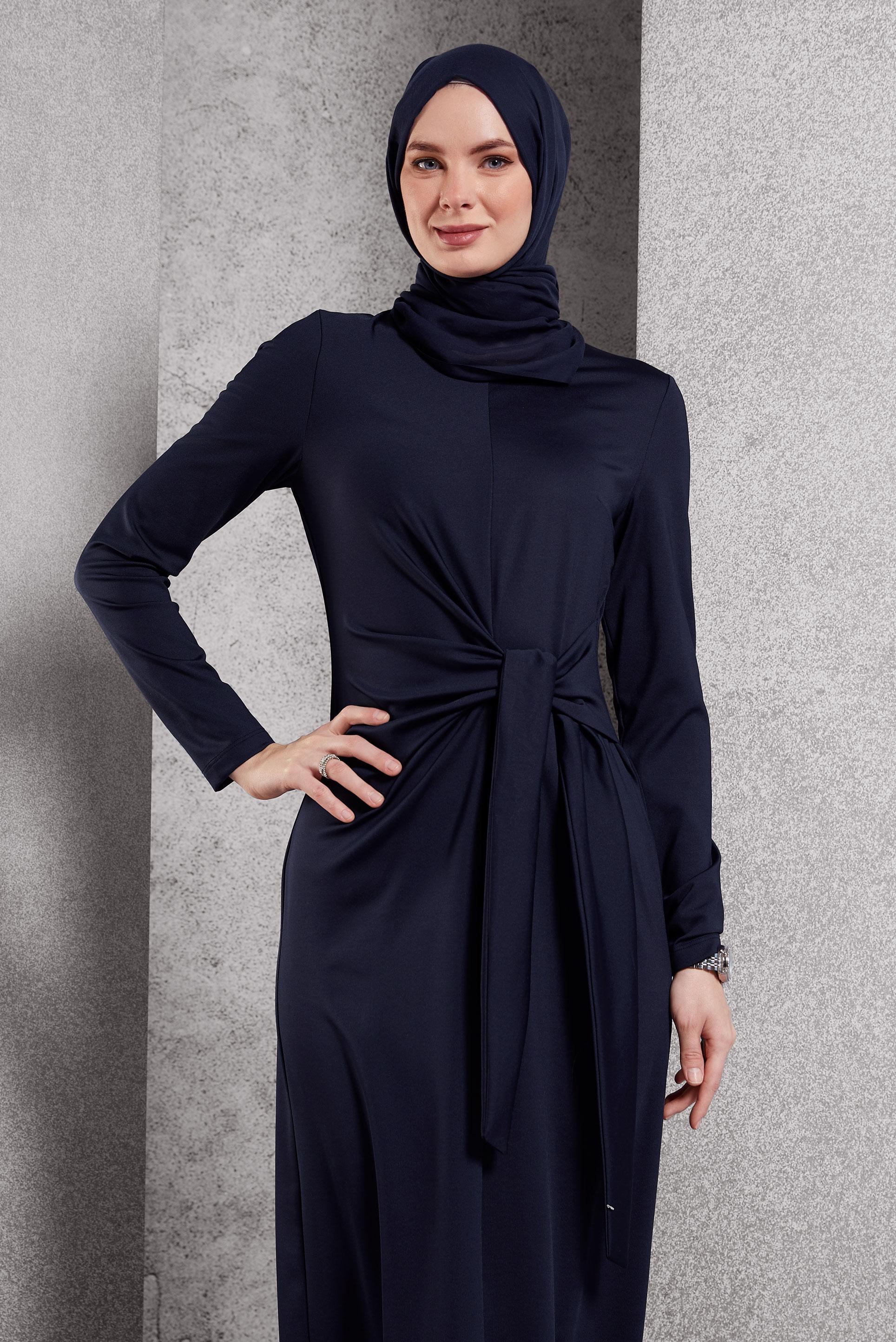 Vêtements hijab BLEU MARINE ROBE MODESTE NOUÉE 45235