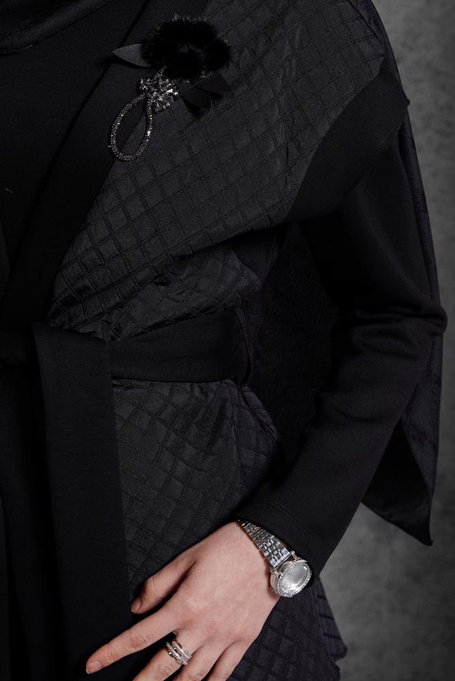 Hijab clothing BLACK BELTED DRESS WITH BROOCH 45237 - ALVİNA