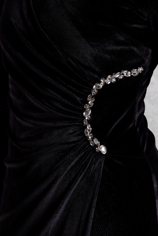 Vêtements hijab NOIR ROBE BRODÉE DE PIERRES PRÉCIEUSES 45260 - ALVİNA