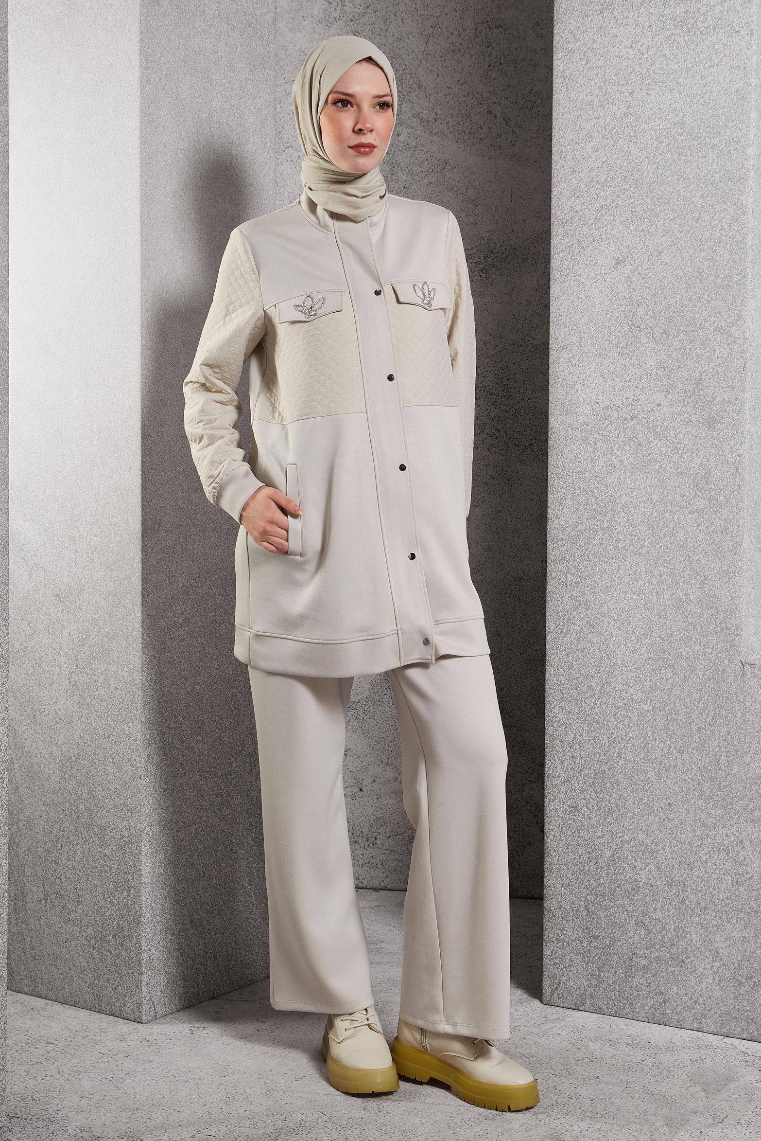 Vêtements hijab BEIGE ENSEMBLE SURVÊTEMENT AVEC PANTALON 45037