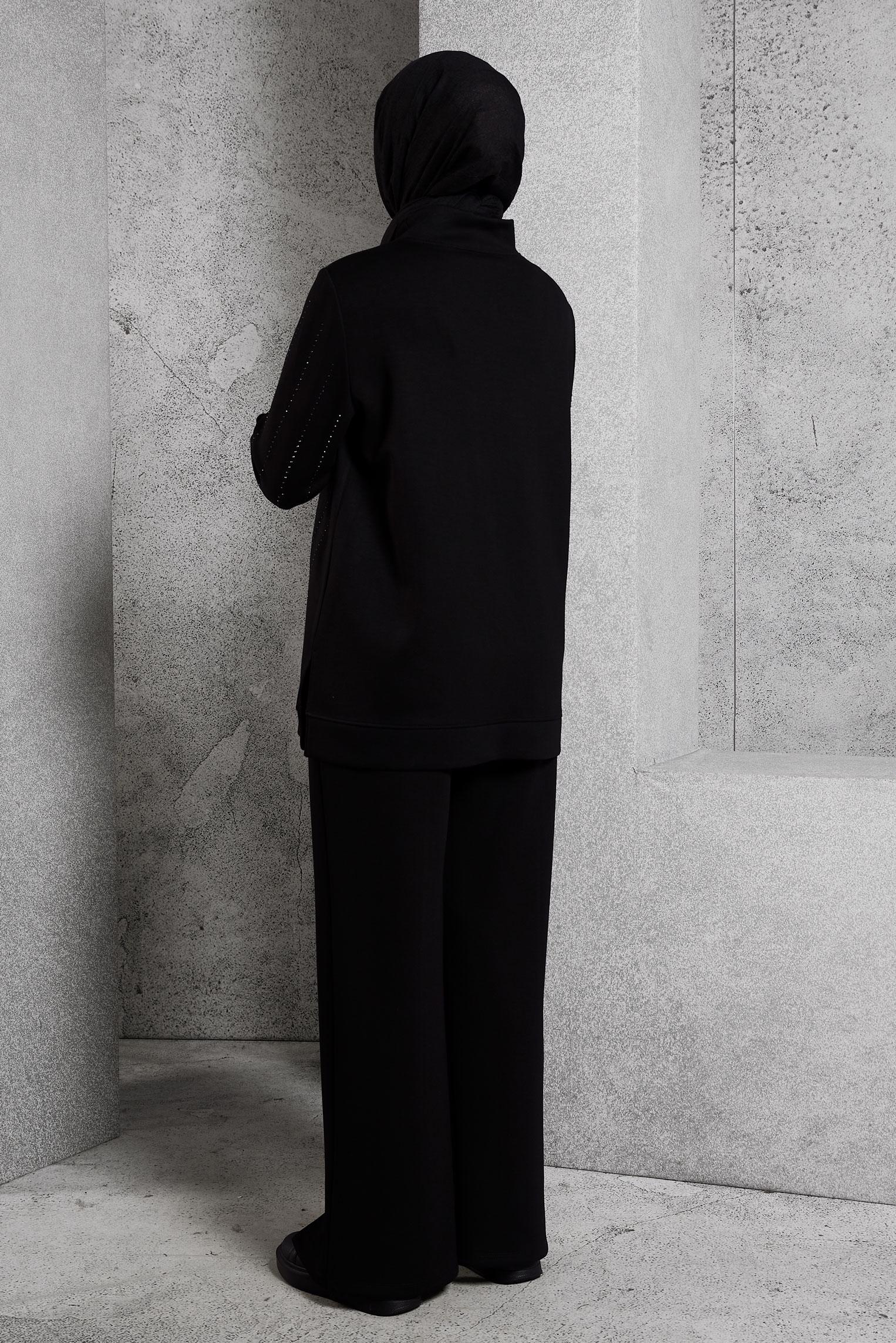 Vêtements hijab NOIR ENSEMBLE DE SURVÊTEMENT AVEC DÉTAIL DE BIJOUX 45041