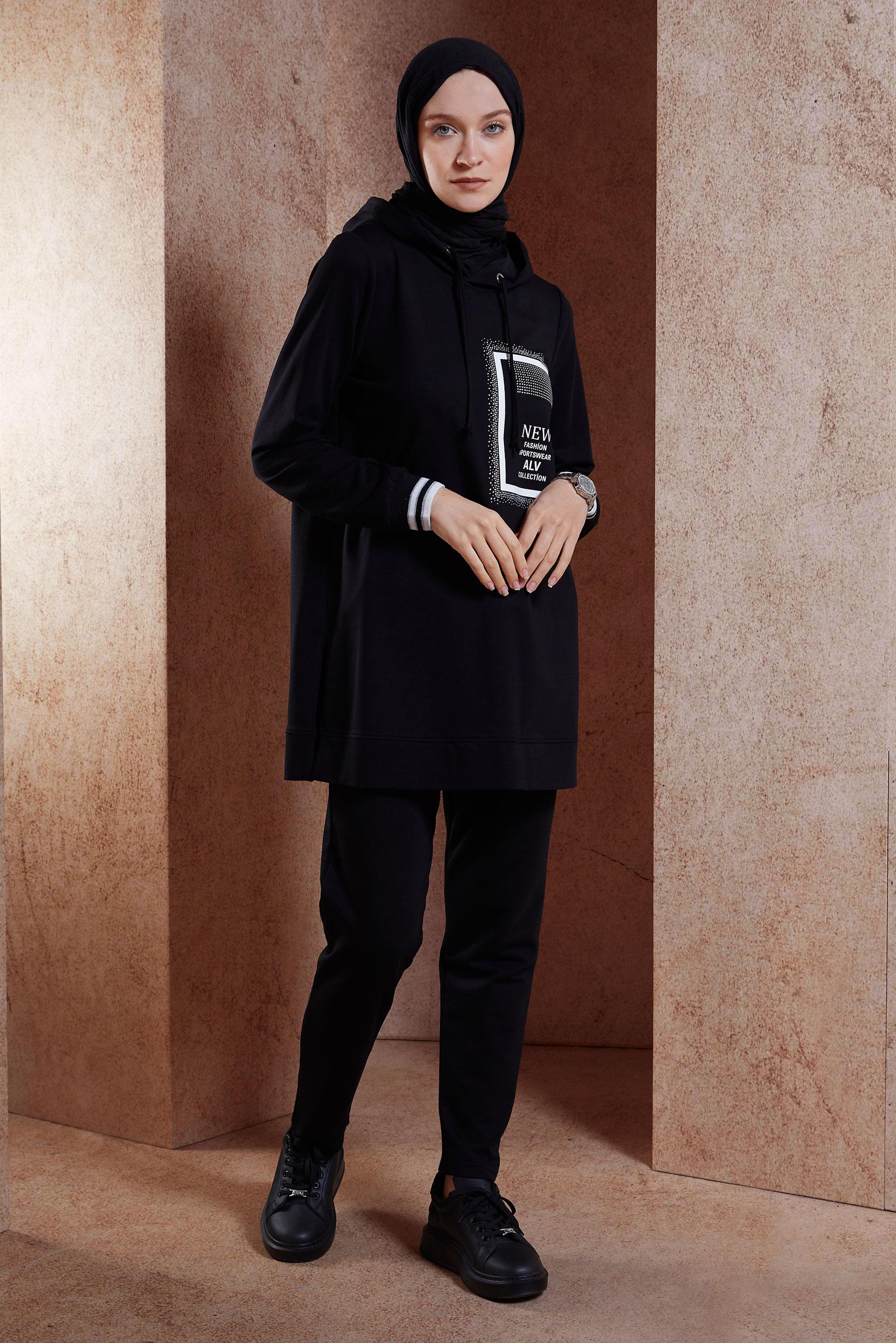 Tesettür giyim SİYAH YAZI BASKILI EŞOFMAN TUNİK 45056