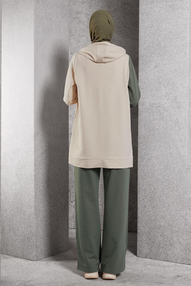 Tesettür giyim BEJ İKİ RENKLİ PANTOLONLU EŞOFMAN TAKIMI 45095 - ALVİNA