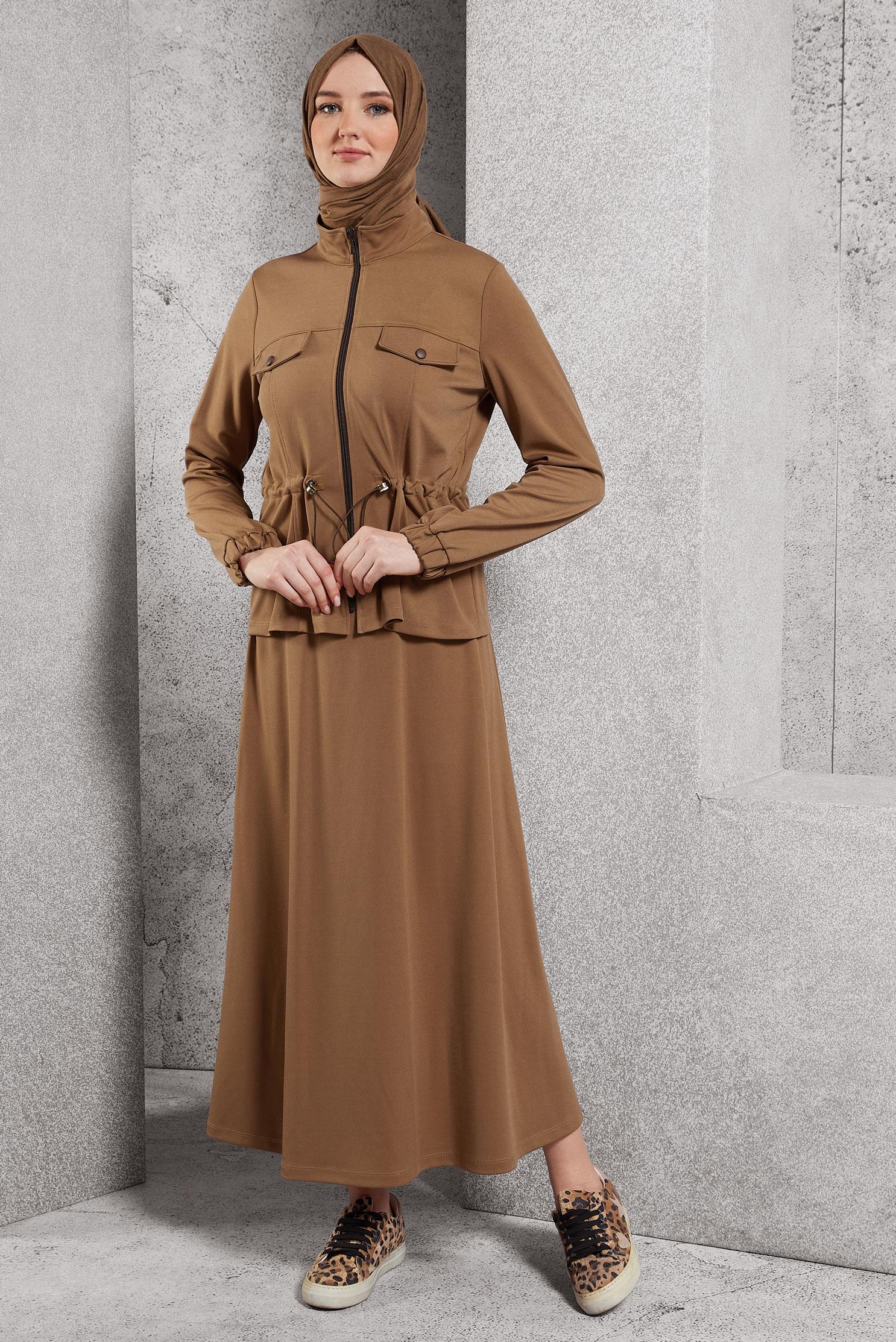 Vêtements hijab BRUN COMBINAISON DE SURVÊTEMENT À JUPE 45097